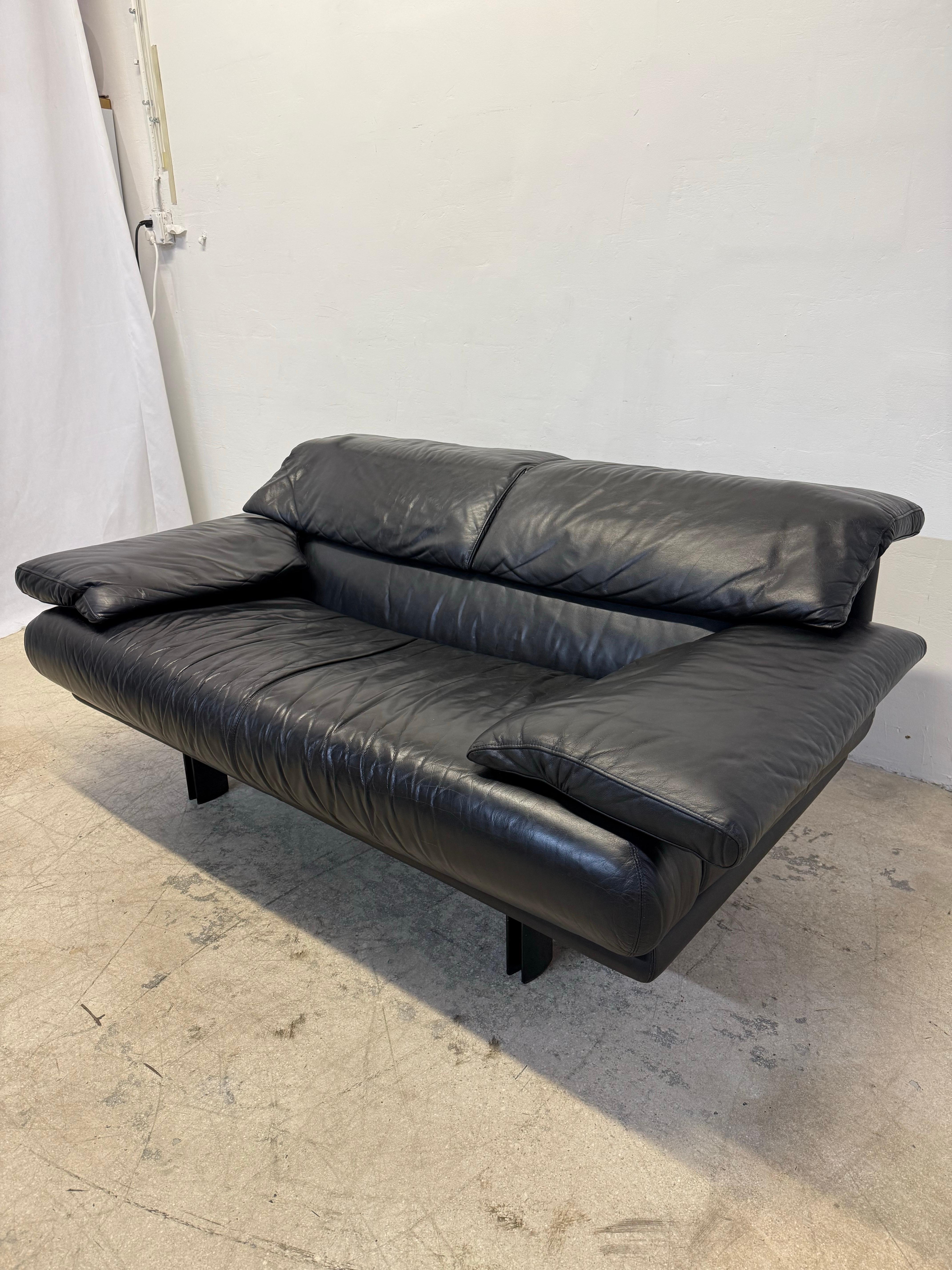 Paolo Piva “Alanda” Adjustable Black Leather Loveseat Sofa for B&b Italia, 1980s In Good Condition In Miami, FL