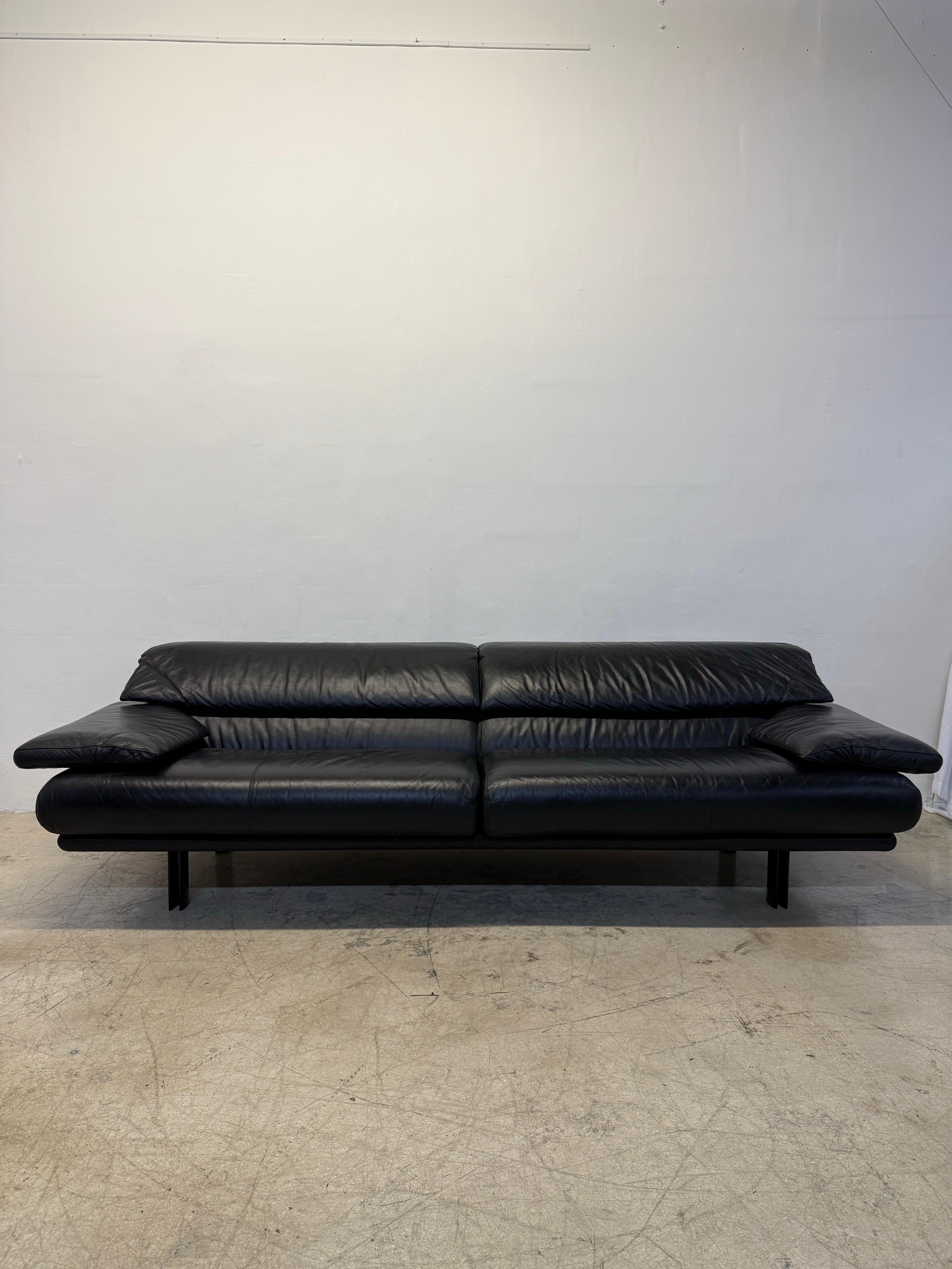 Post-Modern Paolo Piva “Alanda” Adjustable Black Leather Sofa for B&b Italia, 1980s
