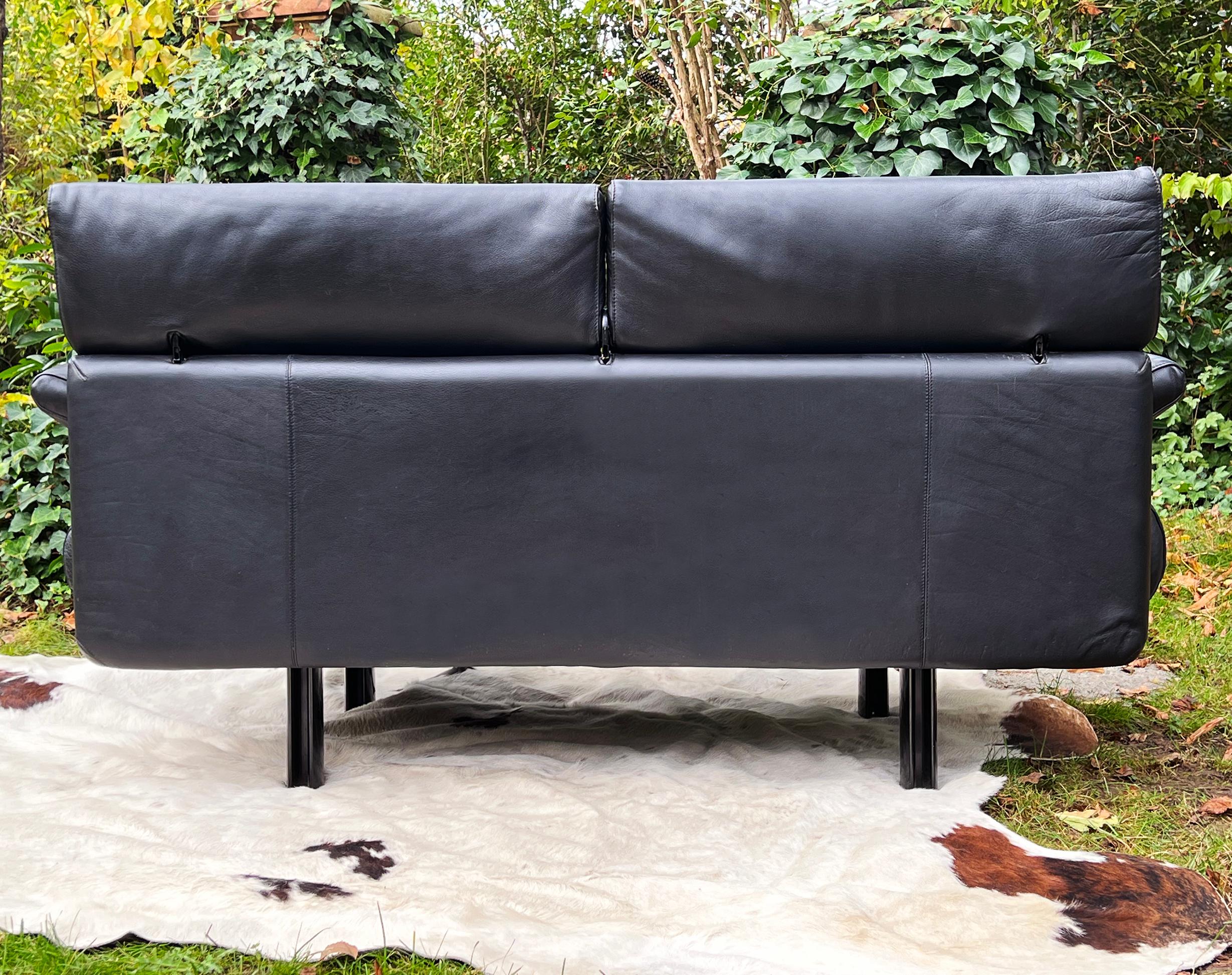 Paolo Piva Alanda Black Leather Convertible Sofa, B&B Italia, 1980s In Excellent Condition For Sale In Basel, BS
