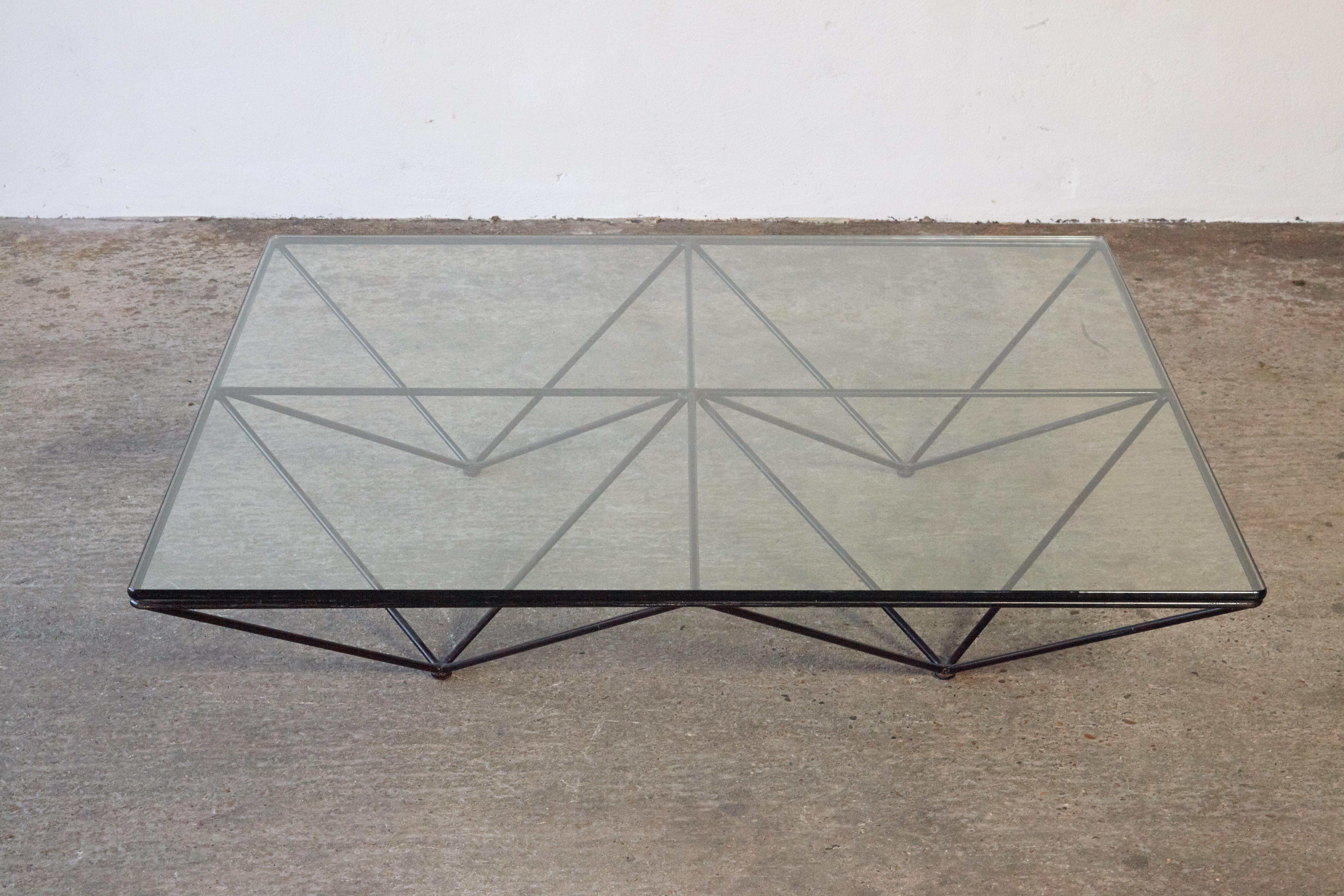 Paolo Piva Alanda Geometric Glass Coffee Table for B&B Italia, 1980s, Italy 3