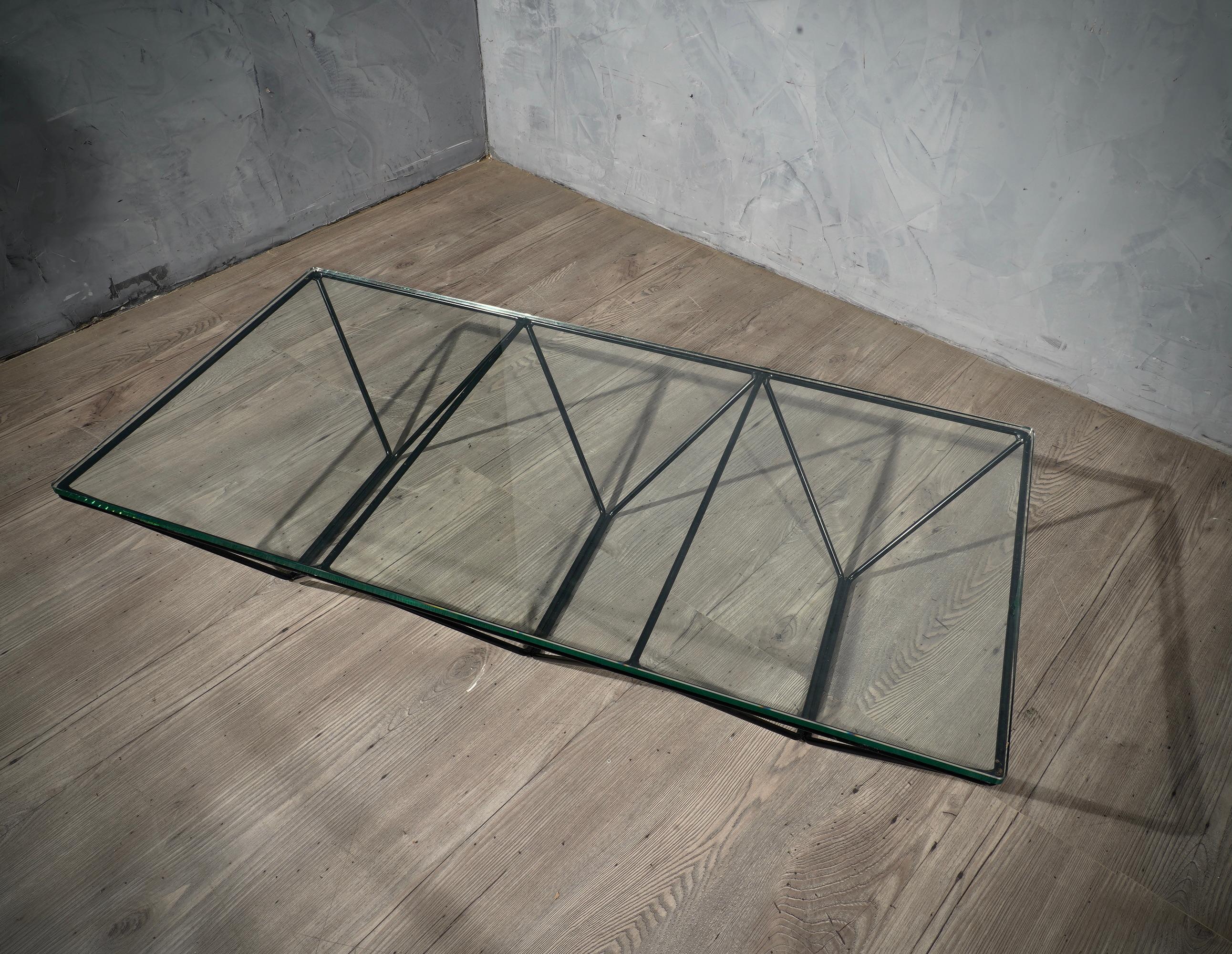 Rechteckiger Couchtisch „Alanda“ aus Glas und Eisen von Paolo Piva aus der Mitte des Jahrhunderts, 1979 im Angebot 5