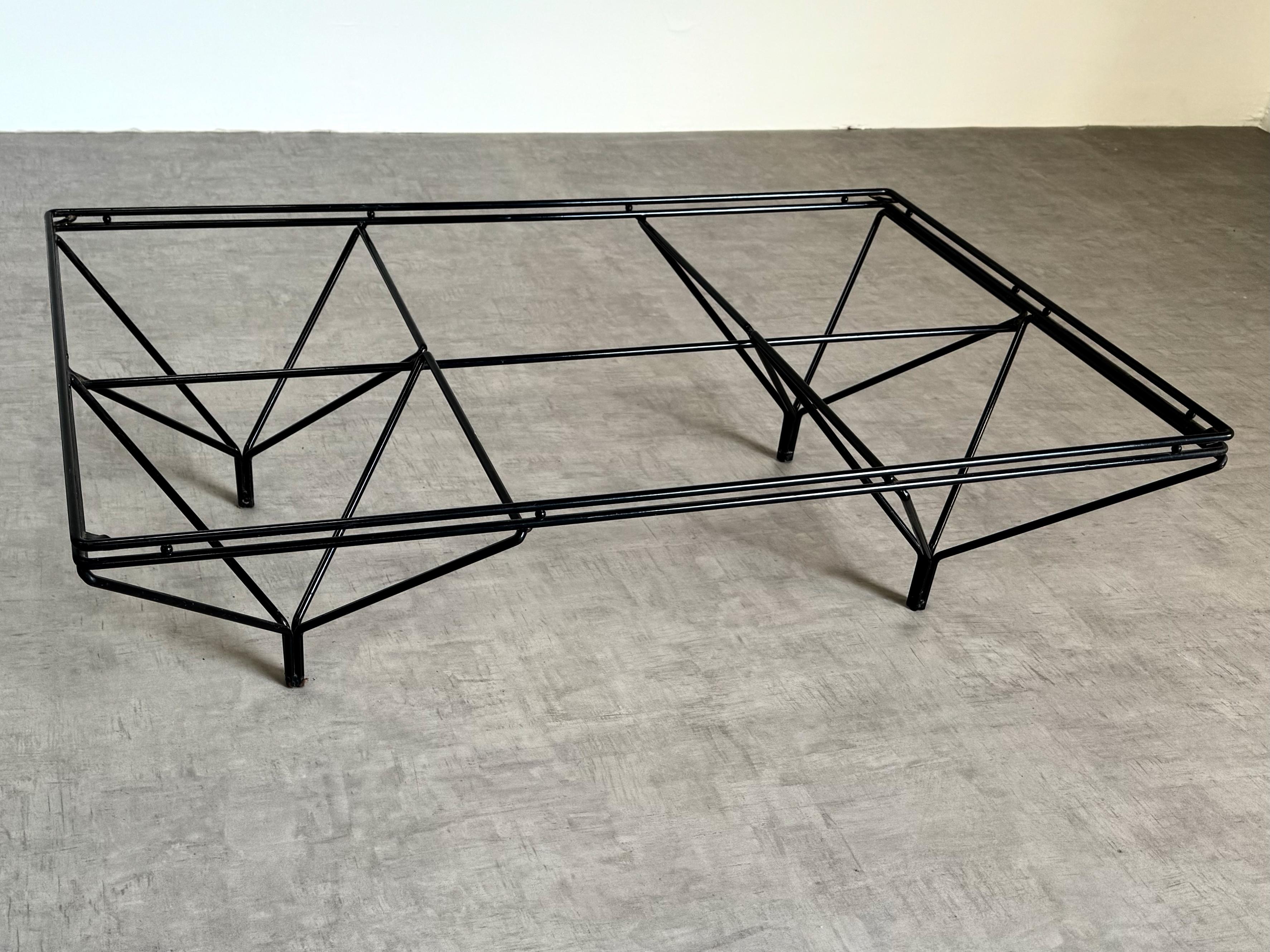 Paolo Piva Alanda Style Coffee Table, Black Iron, Italy 1980s For Sale 2