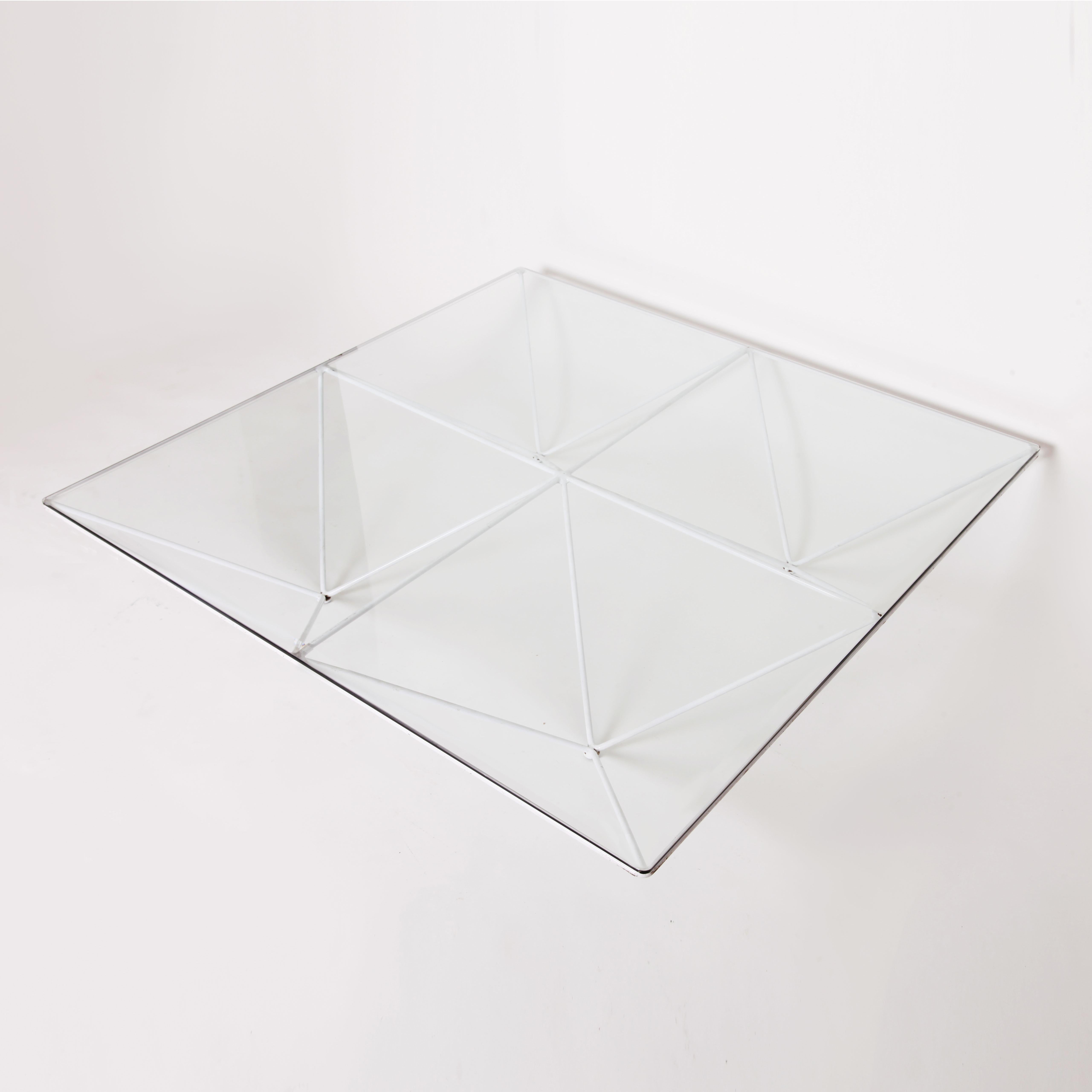 Post-Modern Paolo Piva White Square Alanda Coffee Table for B&B Italia For Sale