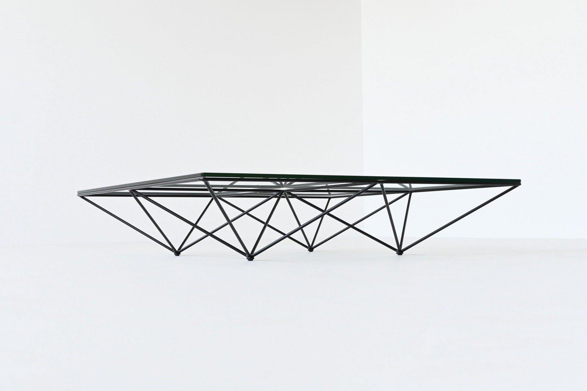 Mesa de centro Alanda modelo cuadrado Paolo Piva B&B Italia Italia 1982 8