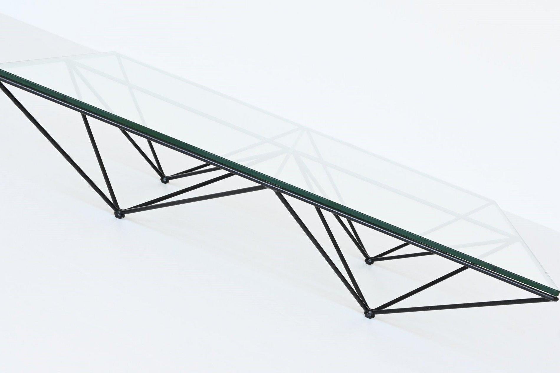 Mesa de centro Alanda modelo cuadrado Paolo Piva B&B Italia Italia 1982 9