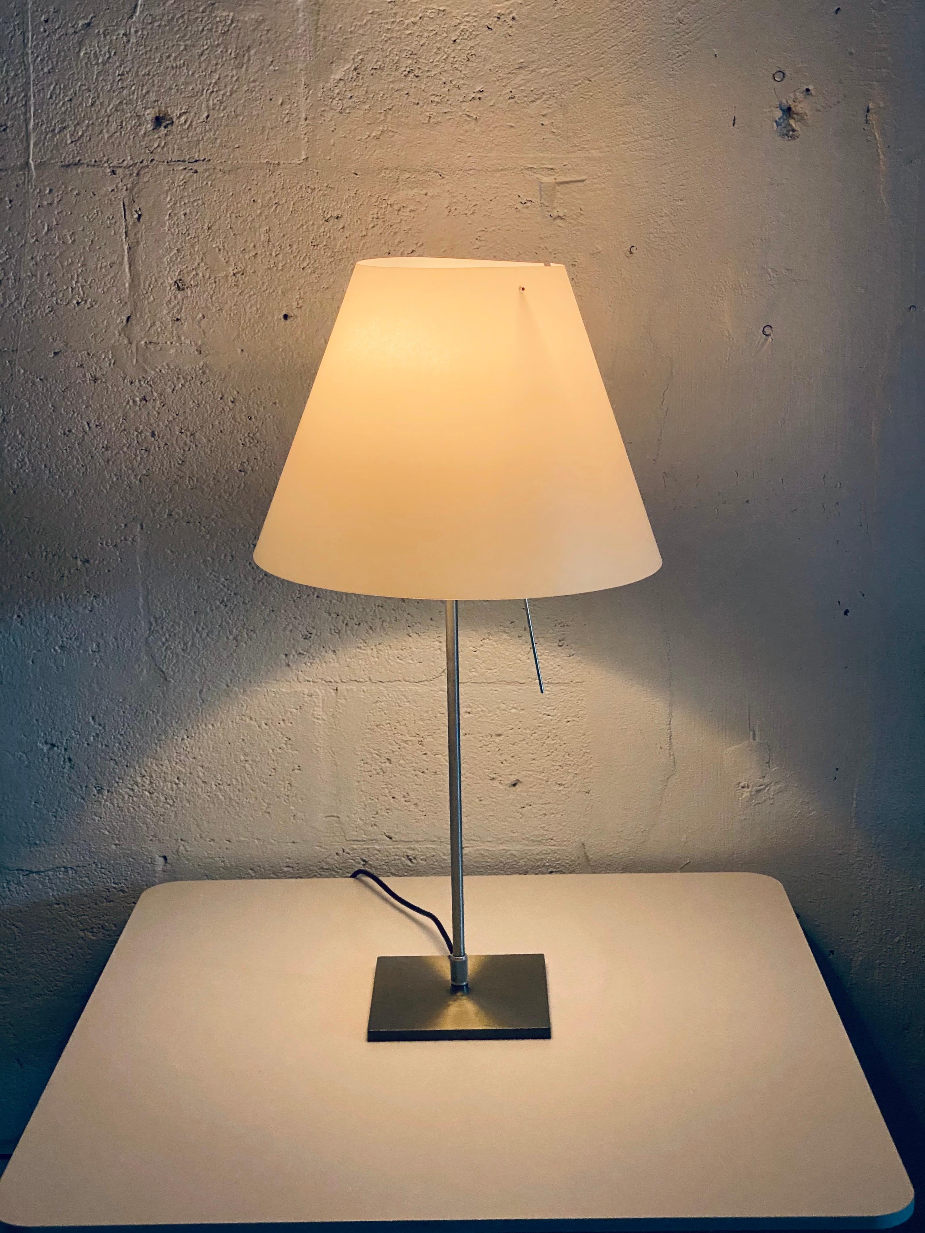 Paolo Rizzatto Costanza D13 Table or Desk Lamp for Luceplan For Sale 1