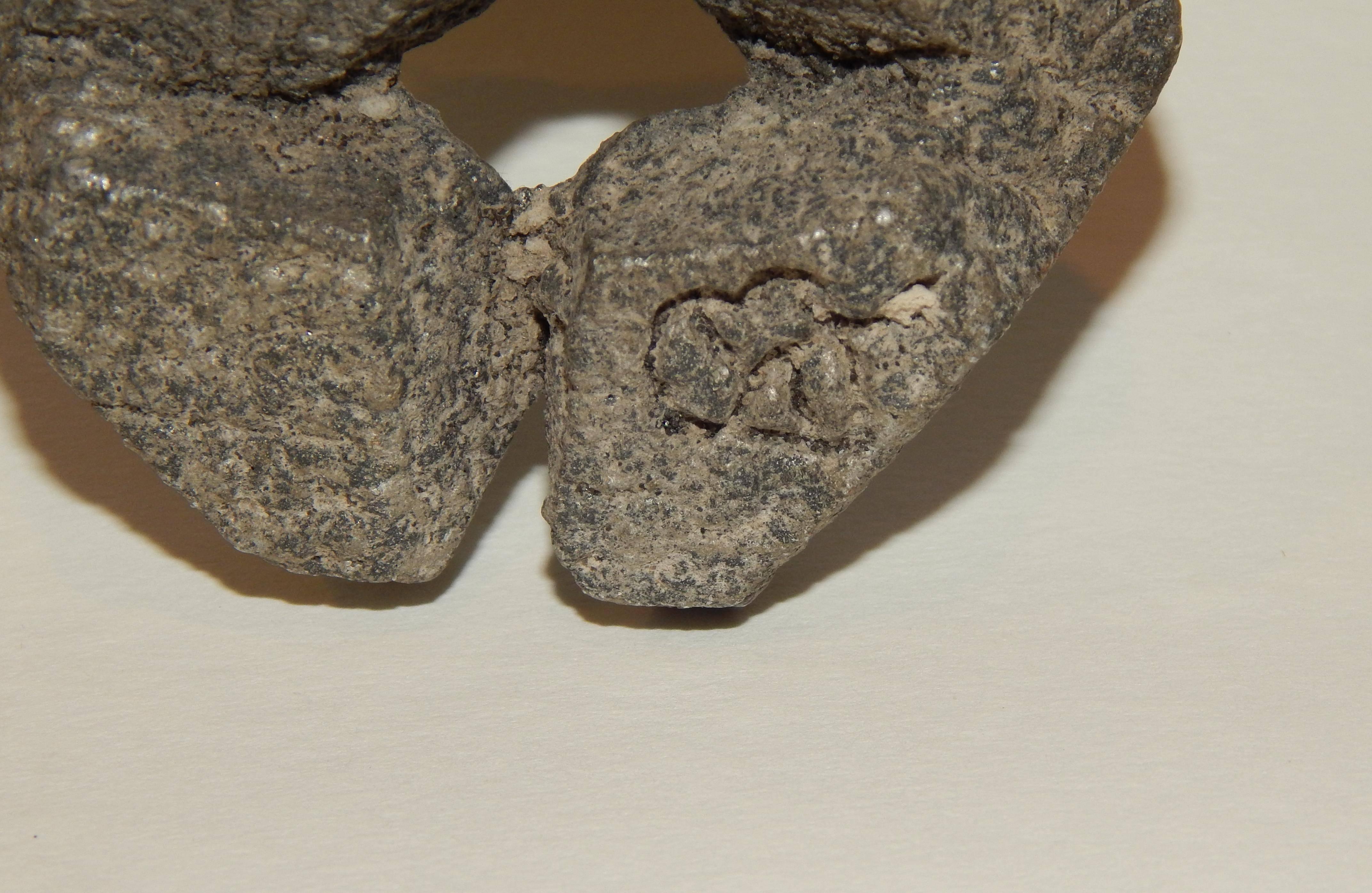 Scultura in alluminio fuso di Paolo Soleri, Forma femminile nuda in vendita 2
