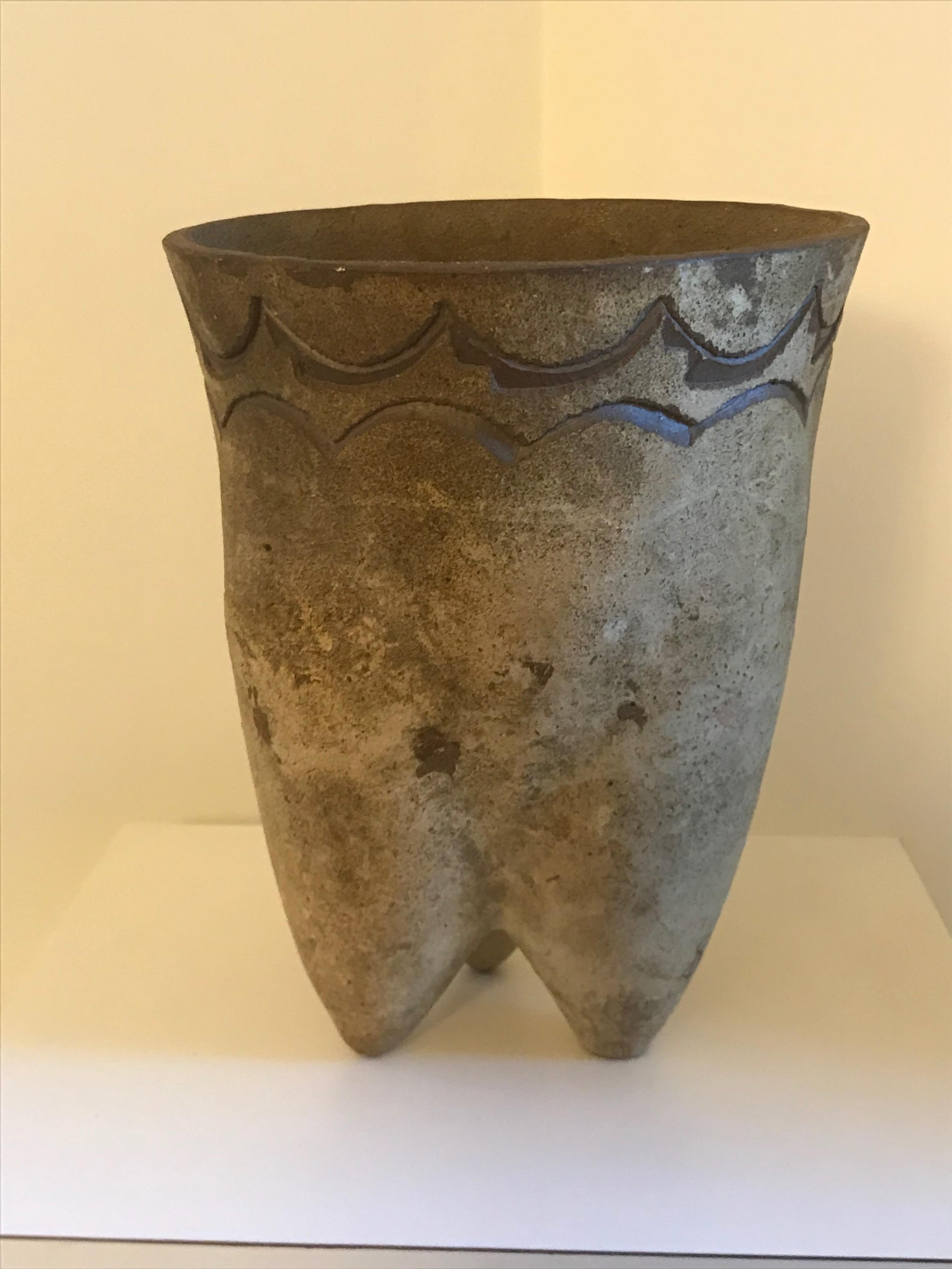 Paolo Soleri Tripod Ceramic Vase Planter 2