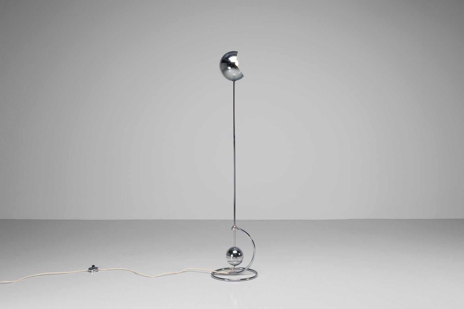 Late 20th Century Paolo Tilche 3S floor lamp Sirrah Italy 1972 For Sale