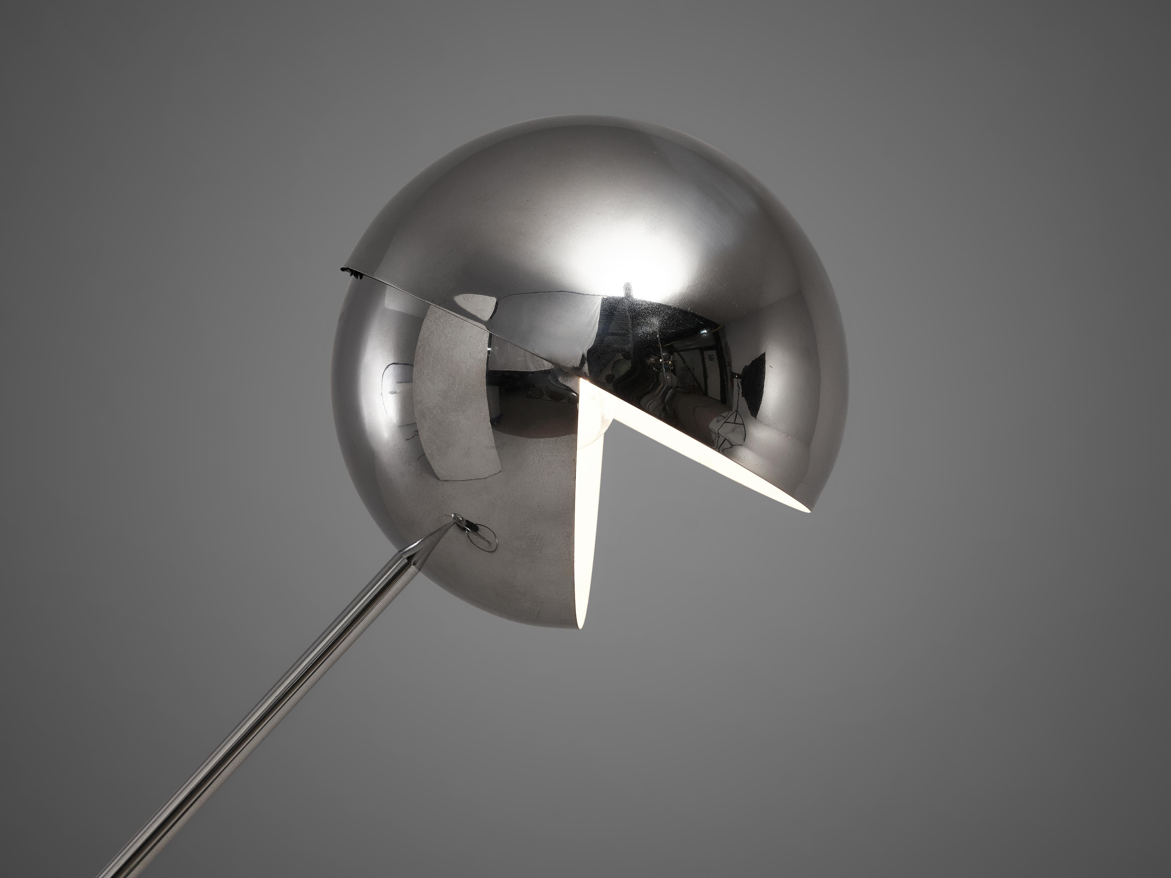 Paolo Tilche Adjustable Floor Lamp Model 3S in Chrome-Plated Metal In Good Condition In Waalwijk, NL