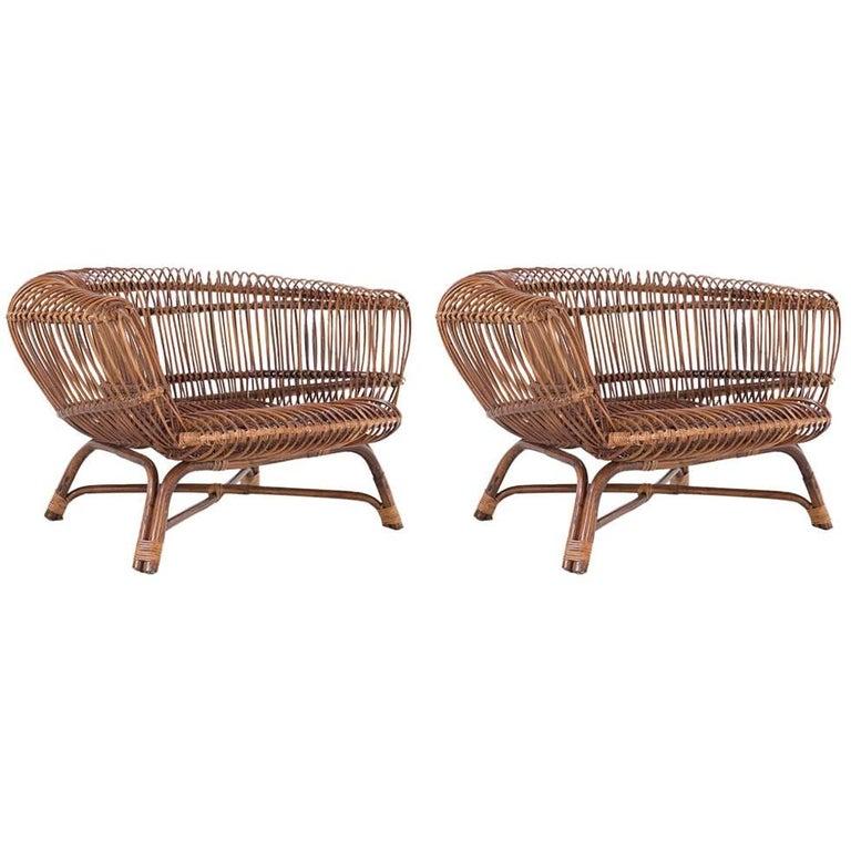 Rotin Paolo Tilche paire de fauteuils italiens en rotin de style mi-siècle moderne Modèle 
