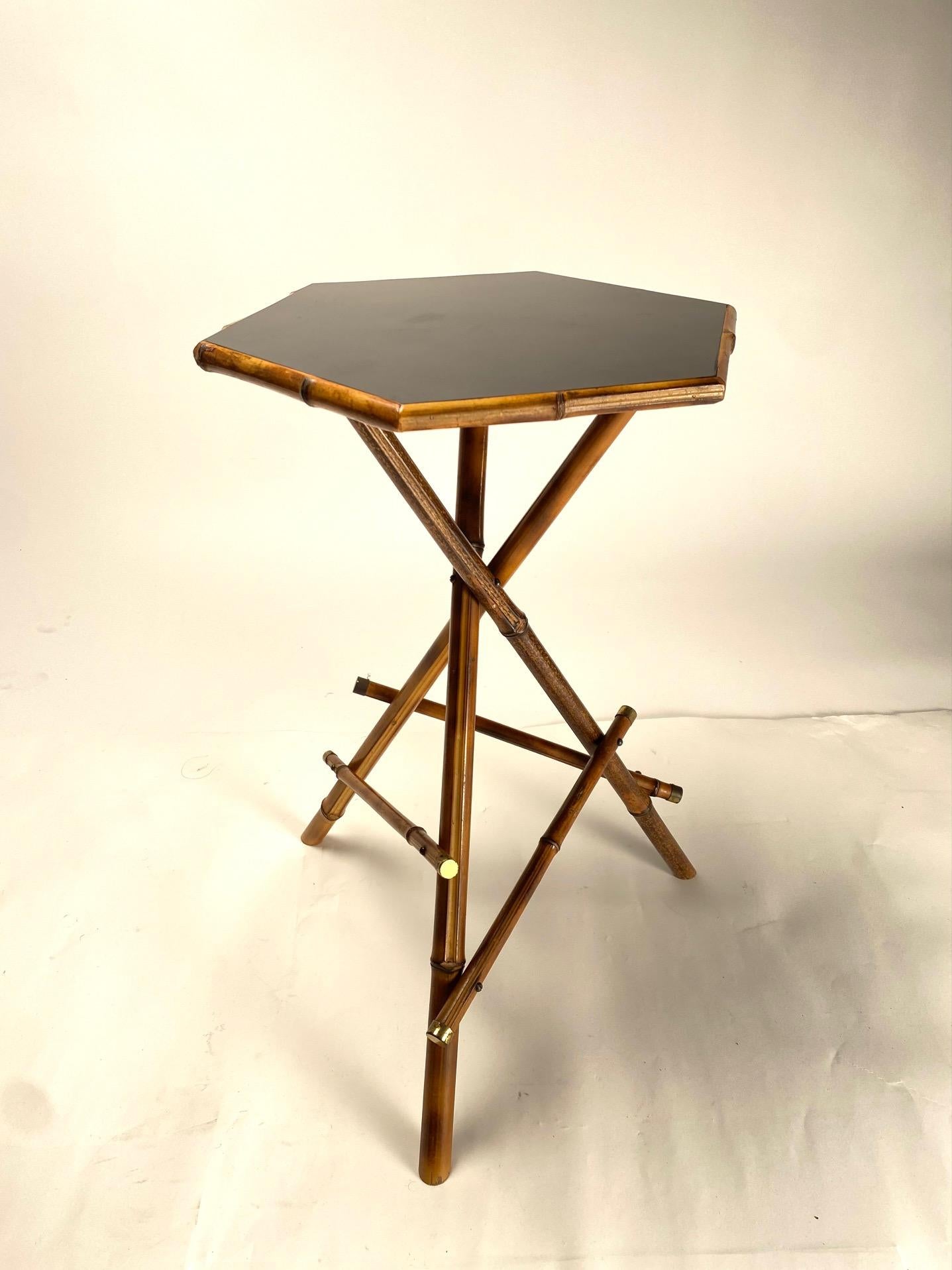 Paire de fauteuils et table basse Paolo Traversi, bambou et laiton, Italie en vente 3