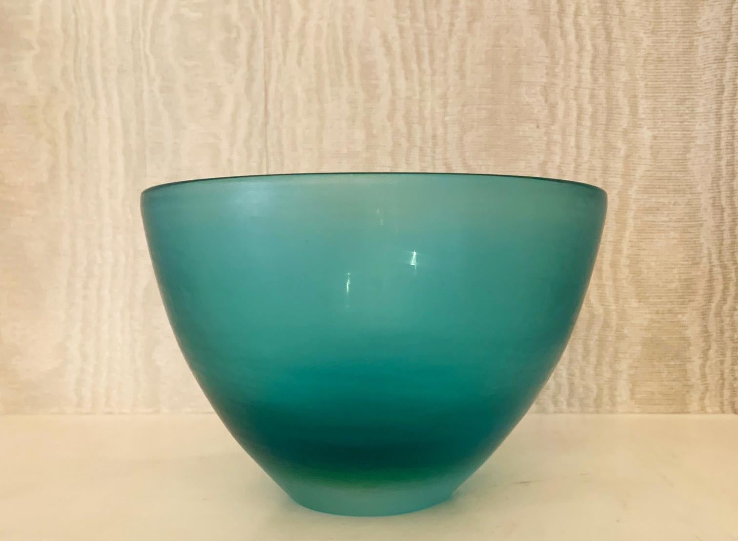 Paolo Venini Inciso Turquoise Italia Murano Glass Bowl Signed In Good Condition In Glasgow, GB