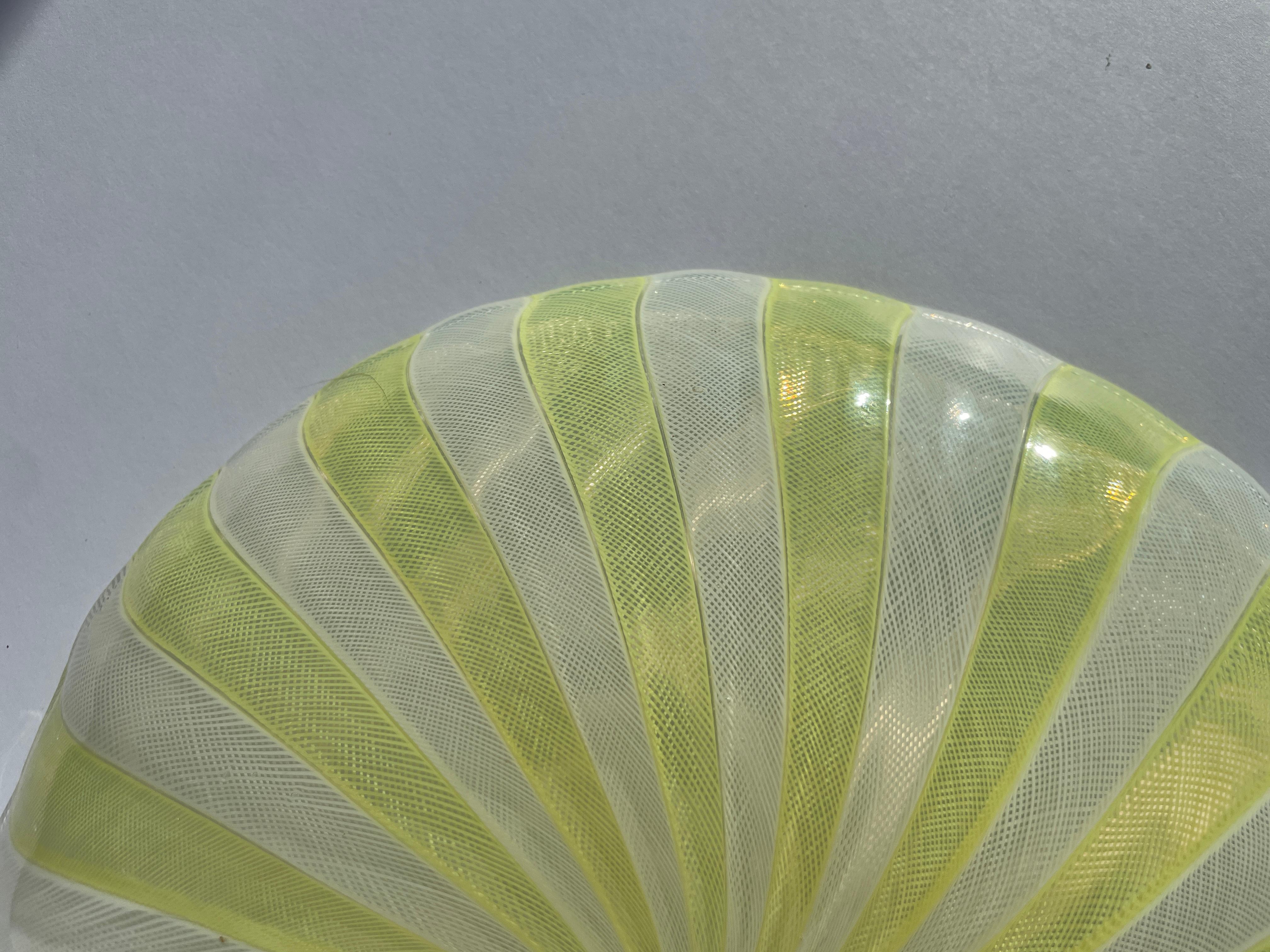 Paolo Venini Latticino Zanfirico Glass Bowl Plate Yellow White Uranium Murano For Sale 6