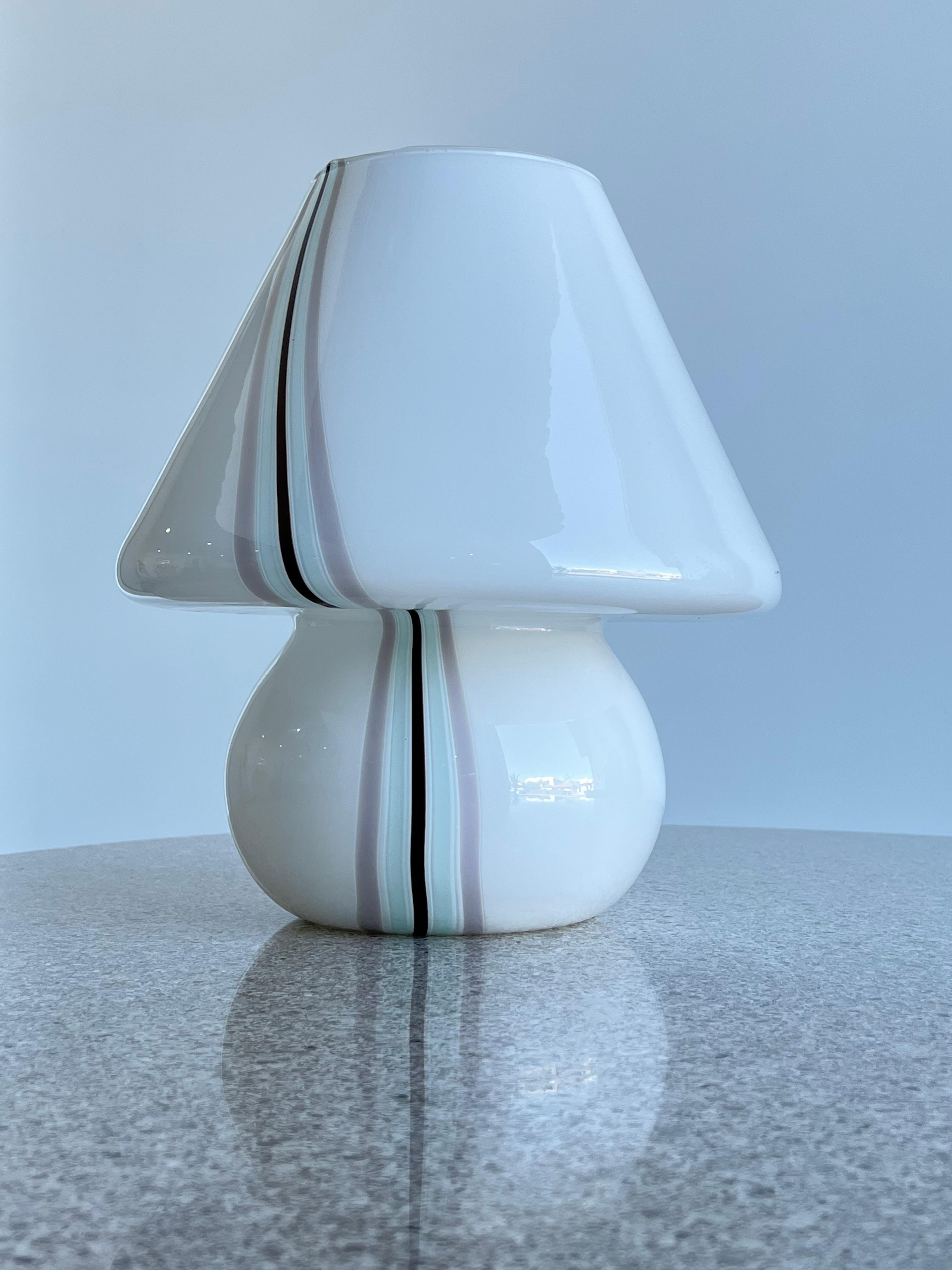 Mid-Century Modern Paolo Venini Mushroom Murano Table Lamp For Sale