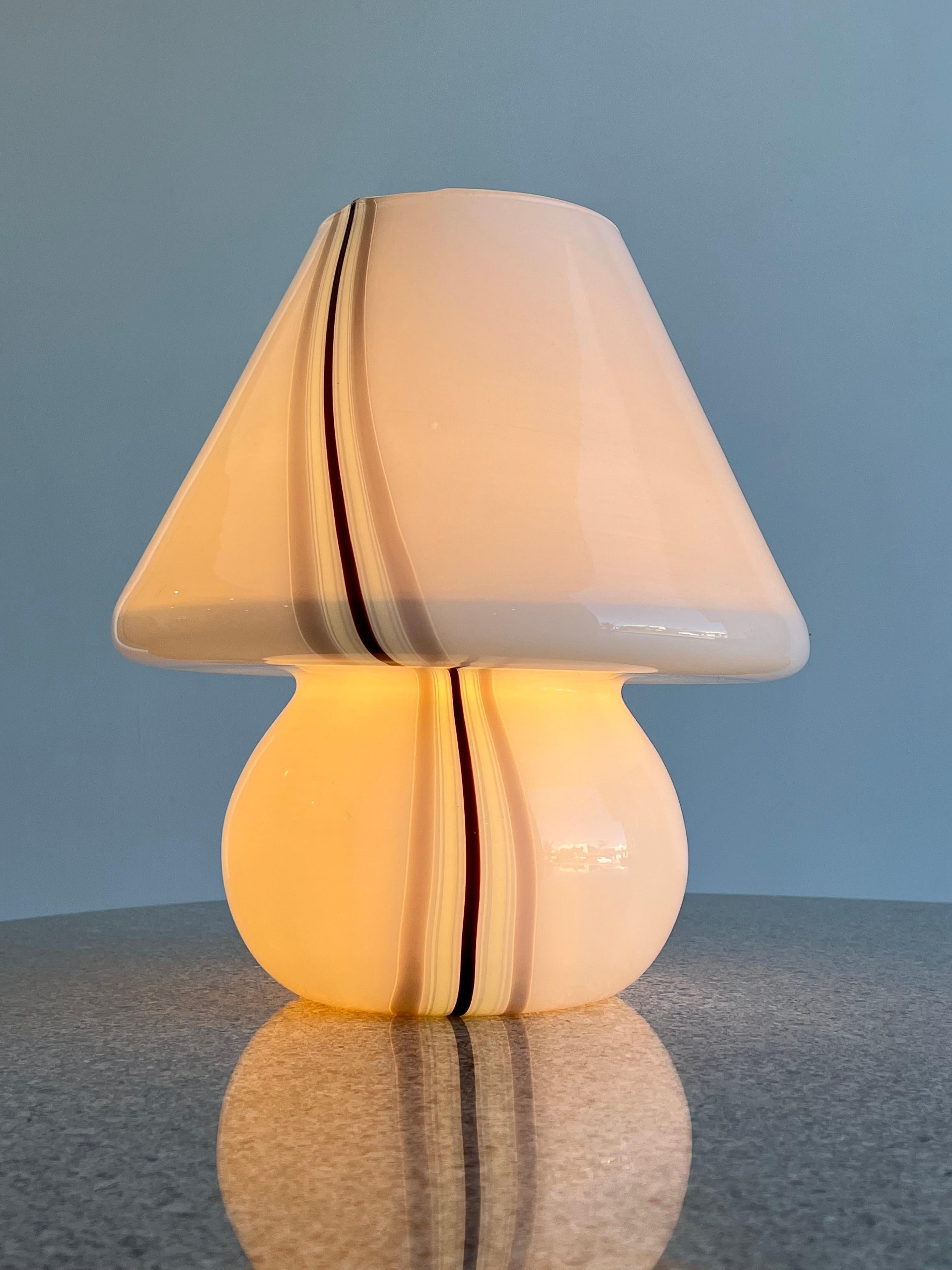 Italian Paolo Venini Mushroom Murano Table Lamp For Sale