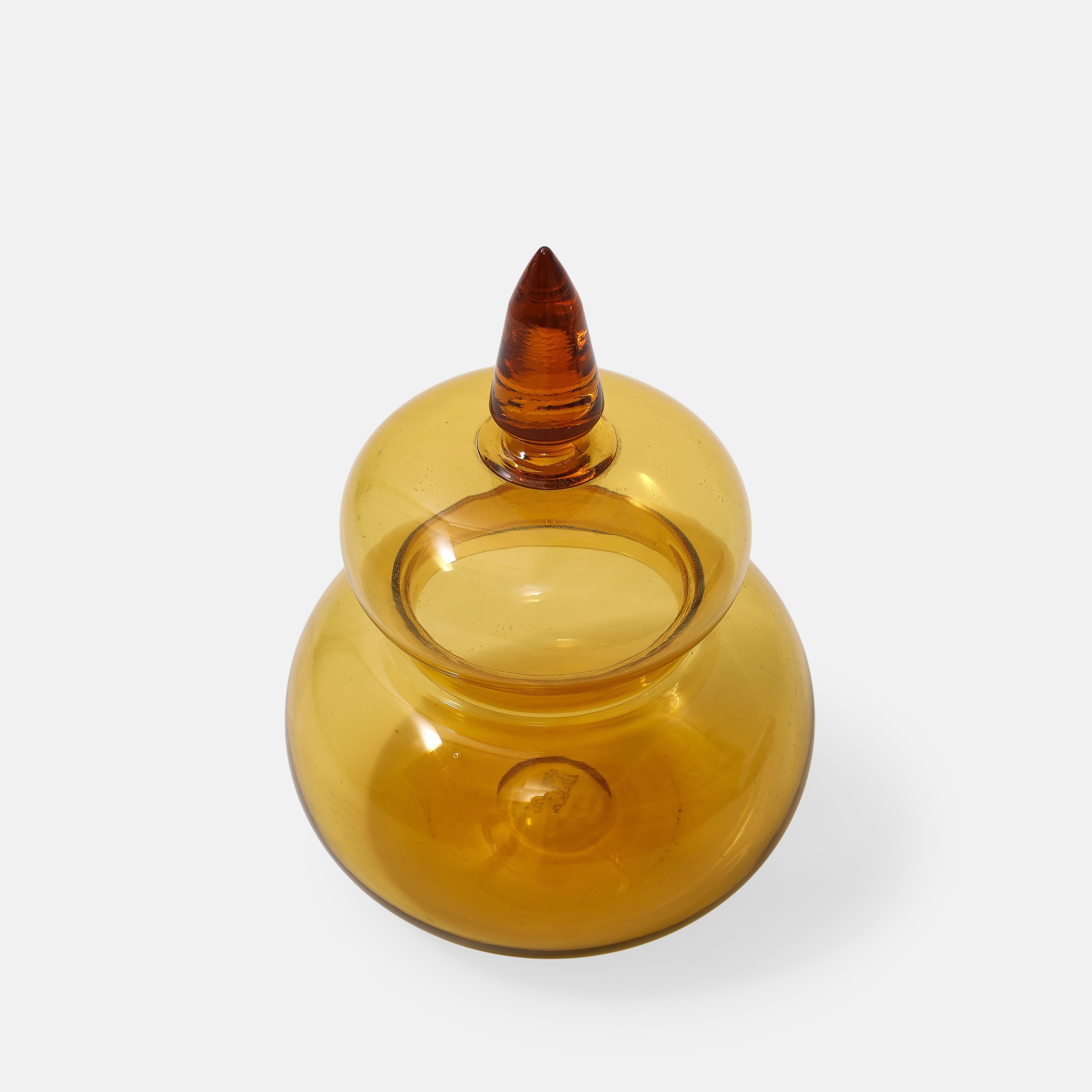 Paolo Venini Seltenes Apothekergefäß Model No. 4742 aus Braunglas, Italien, 1960er Jahre (Moderne der Mitte des Jahrhunderts) im Angebot