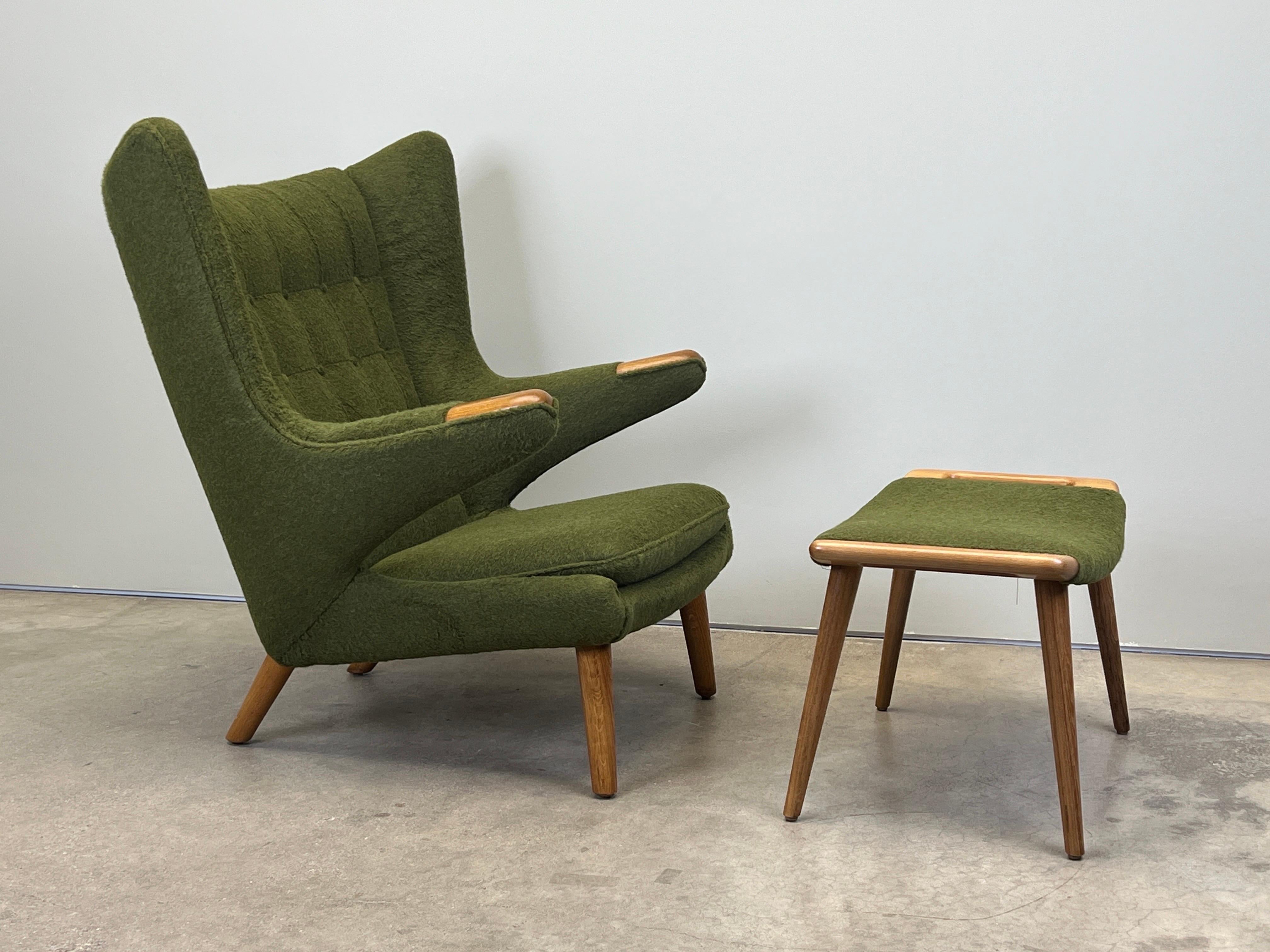 Papa Bear Chair and Ottoman by Hans Wegner for A.P Stolen For Sale 13