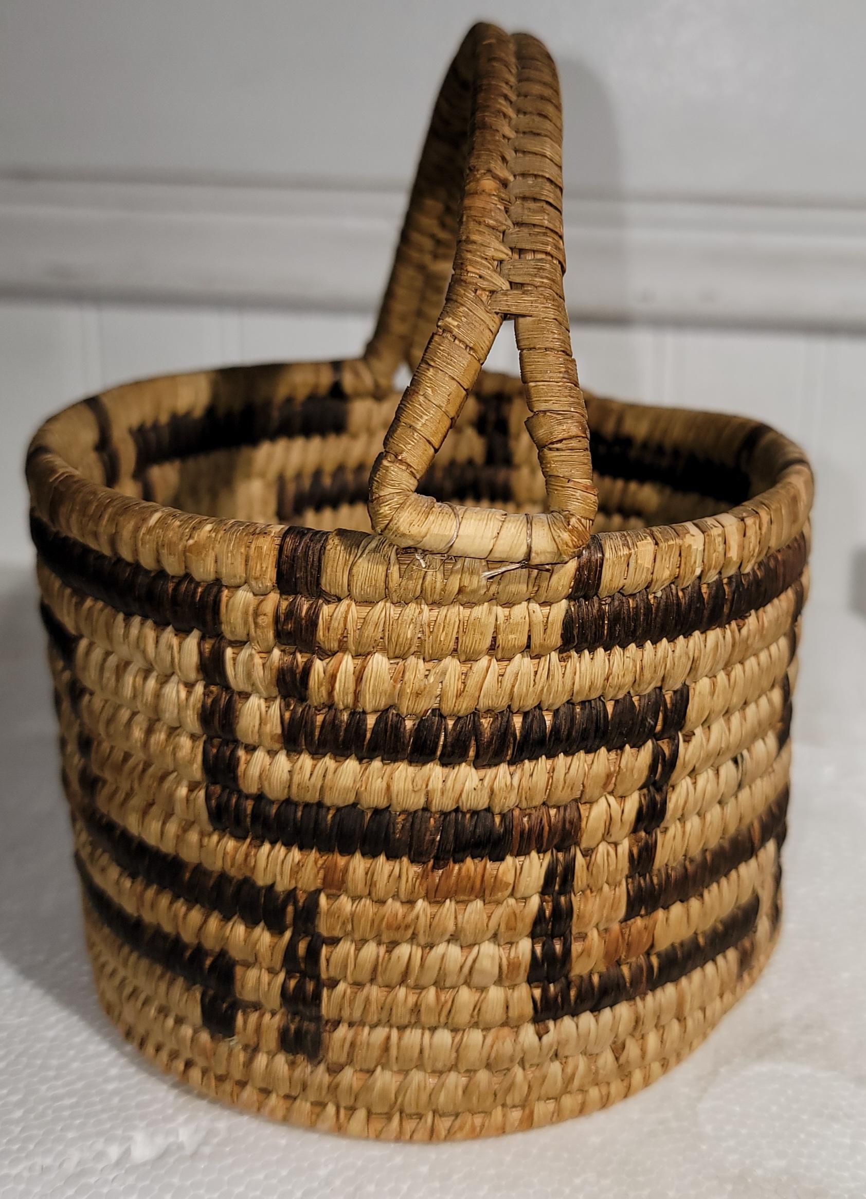 Adirondack Papago Indian Basket W/ Handle For Sale