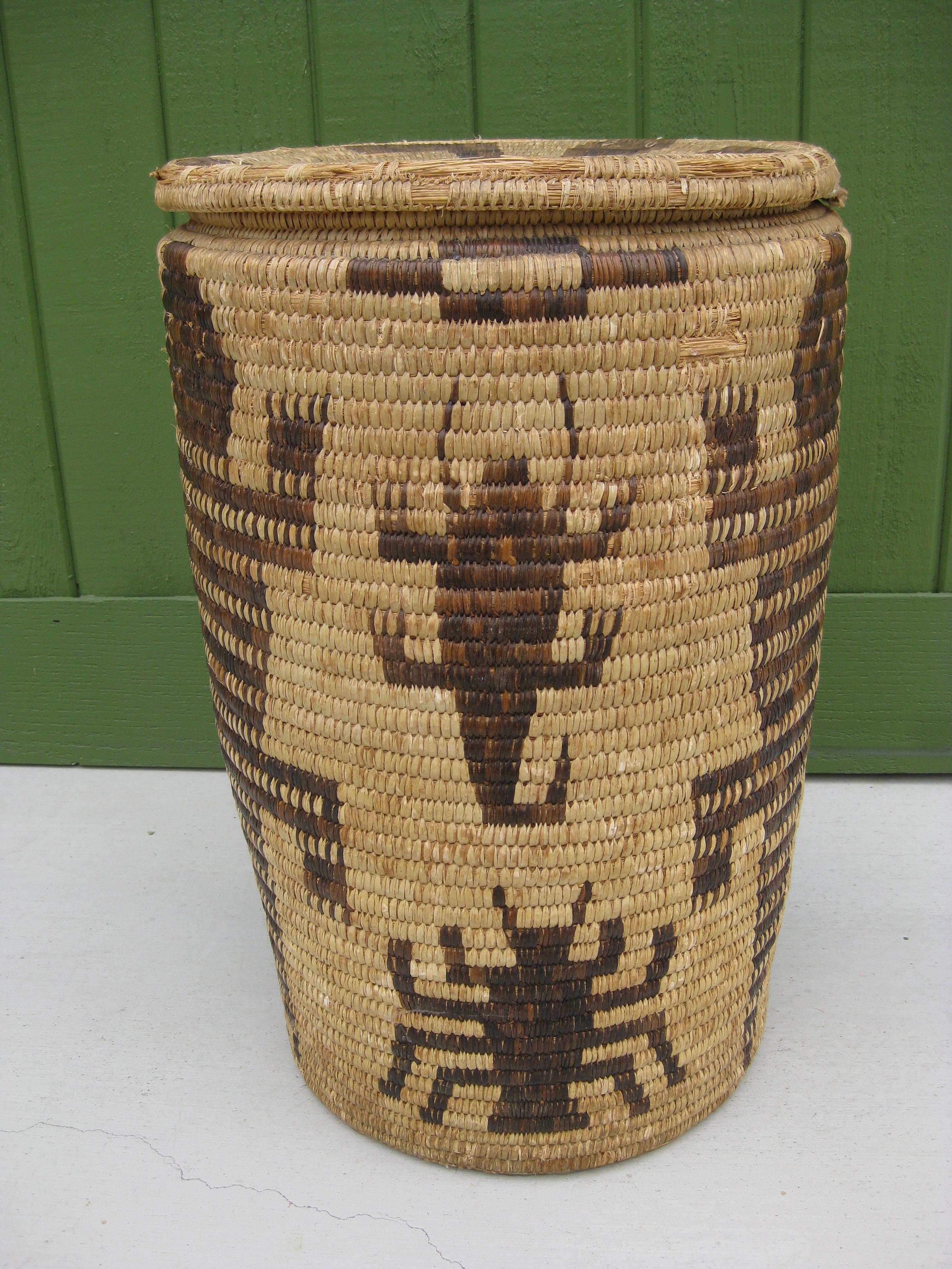 Papago Native American Indian Pictorial Coiled Lidded Olla Basket HUGE! For Sale 5
