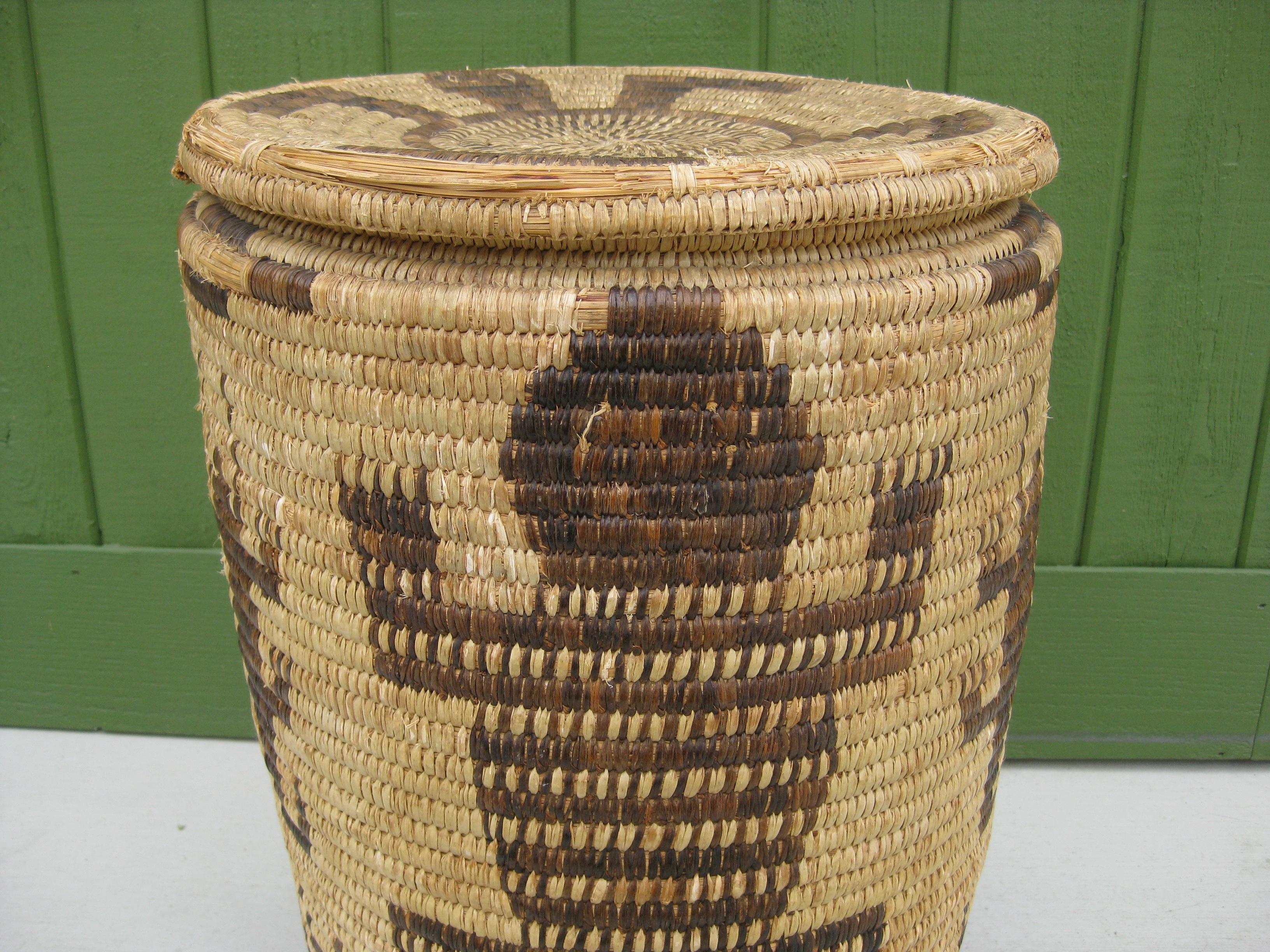 Papago Native American Indian Pictorial Coiled Lidded Olla Basket HUGE! For Sale 3