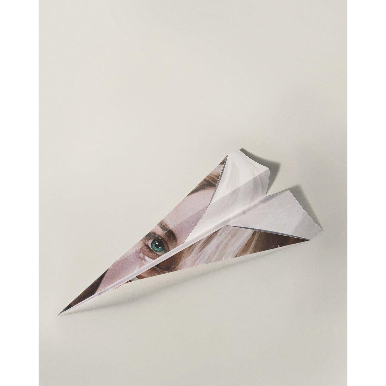 Paper Airplane 2021 U.S. Giclee Signed In Good Condition For Sale In New York, NY