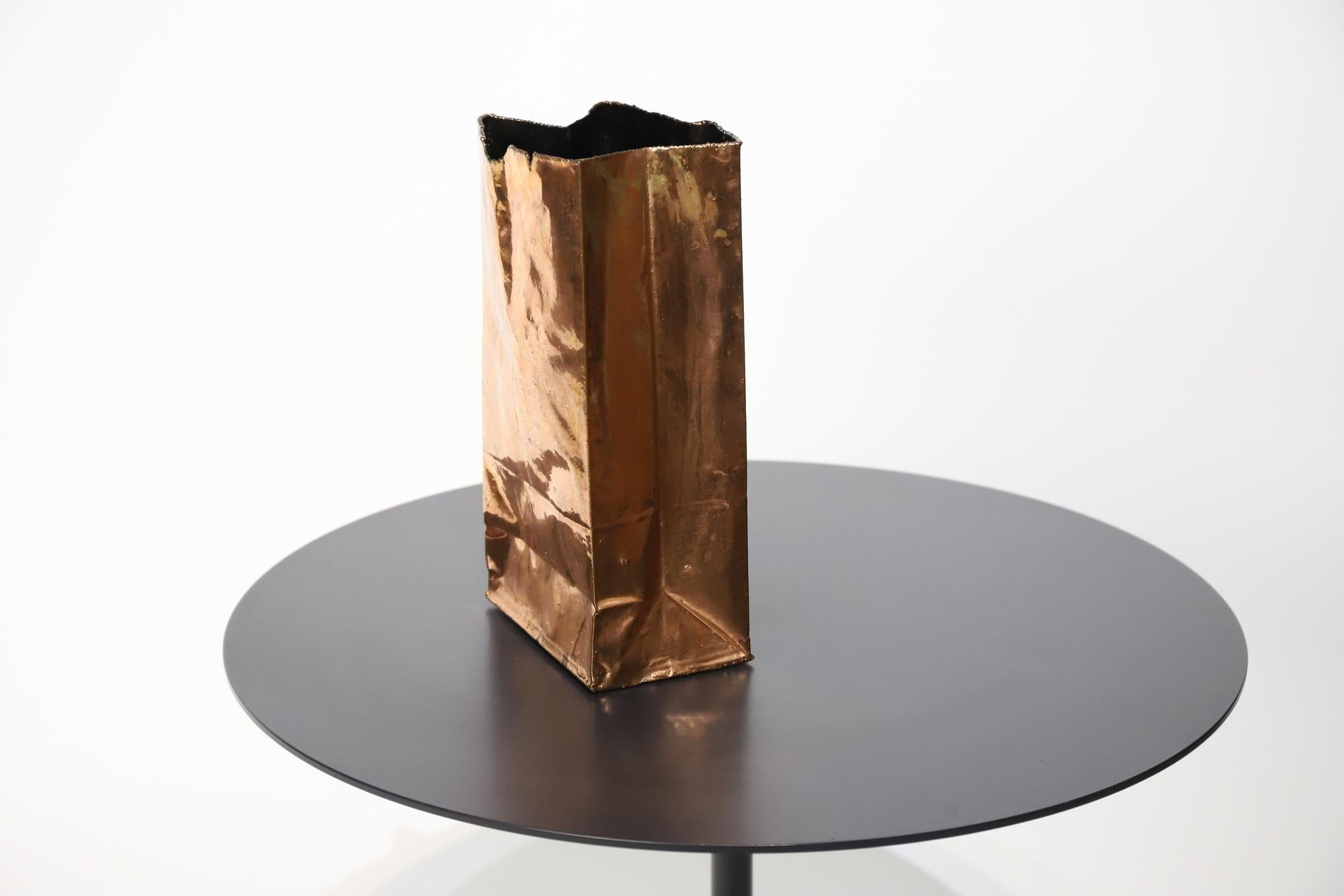 „“Papiertasche“ von California Bronze im Angebot 6