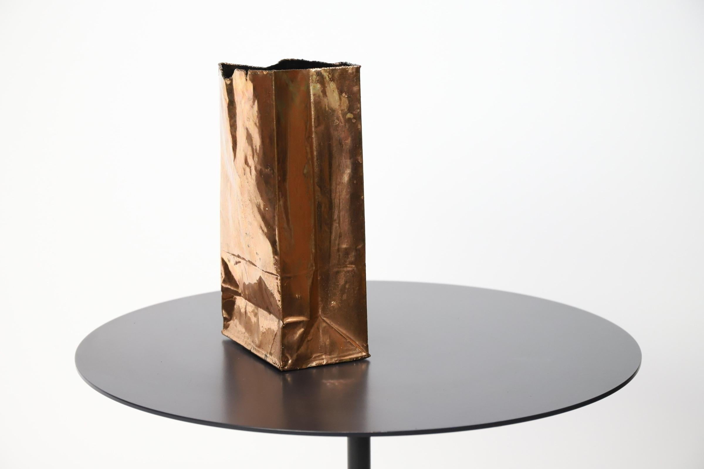 „“Papiertasche“ von California Bronze im Angebot 7