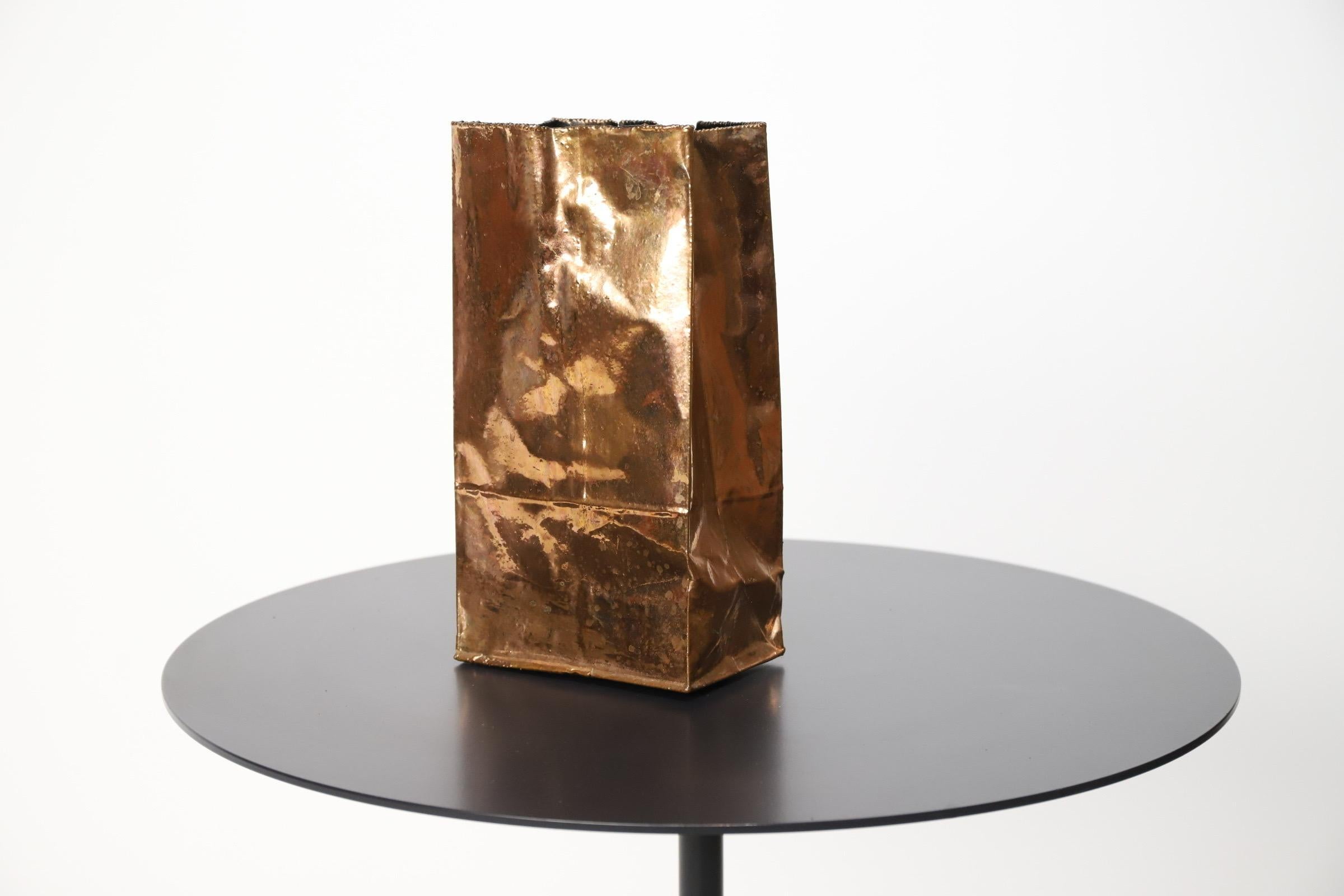 „“Papiertasche“ von California Bronze im Angebot 11