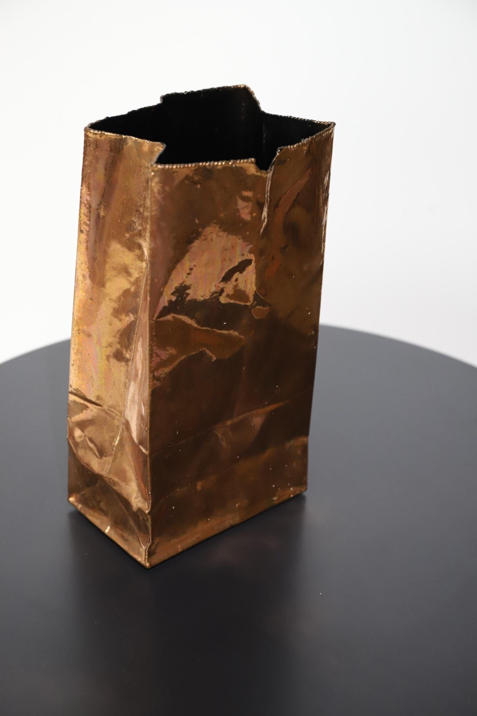 „“Papiertasche“ von California Bronze im Angebot 1