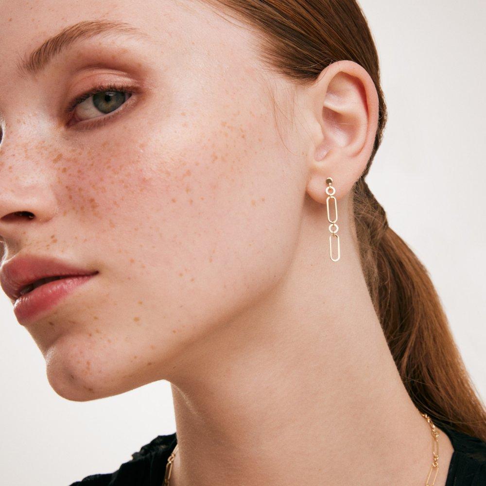 Paper Clip Earrings in 14K Solid Yellow Gold In New Condition For Sale In New York, NY