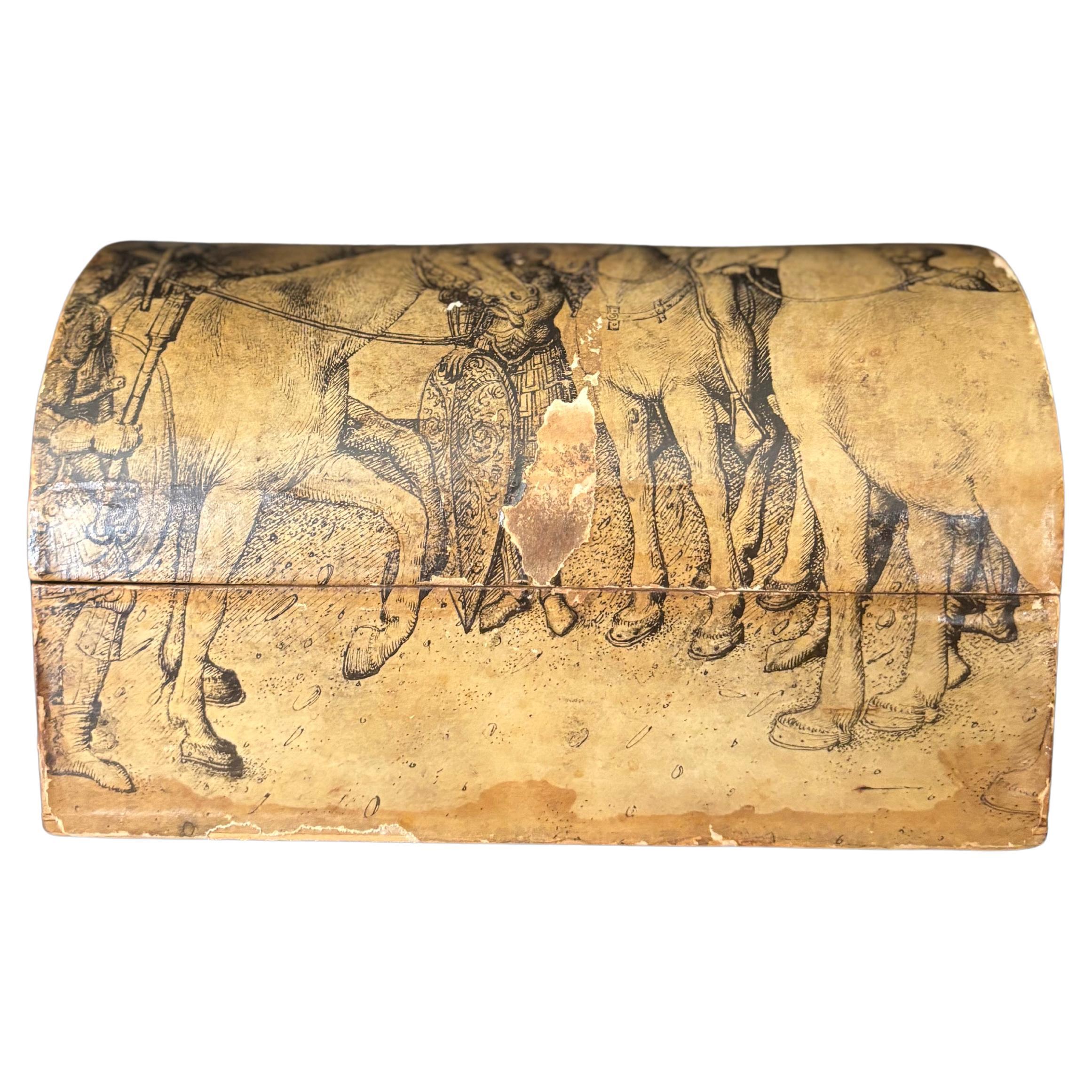 Paper covered box 1950's classic design For Sale