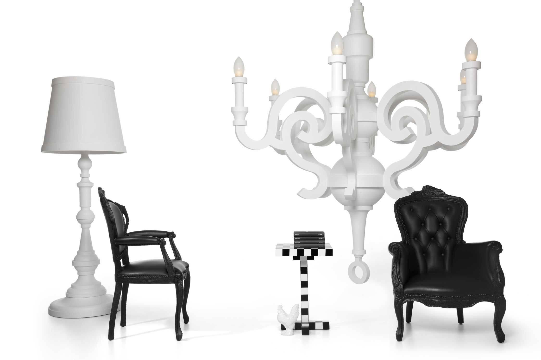 Paper floor lamp in white by studio Job for Moooi. 

Did the idea of paper furniture ever strike your mind?

Paper, cardboard and papier mâché are familiar to all of us. They bring back memories of kindergarten and our first experiences of