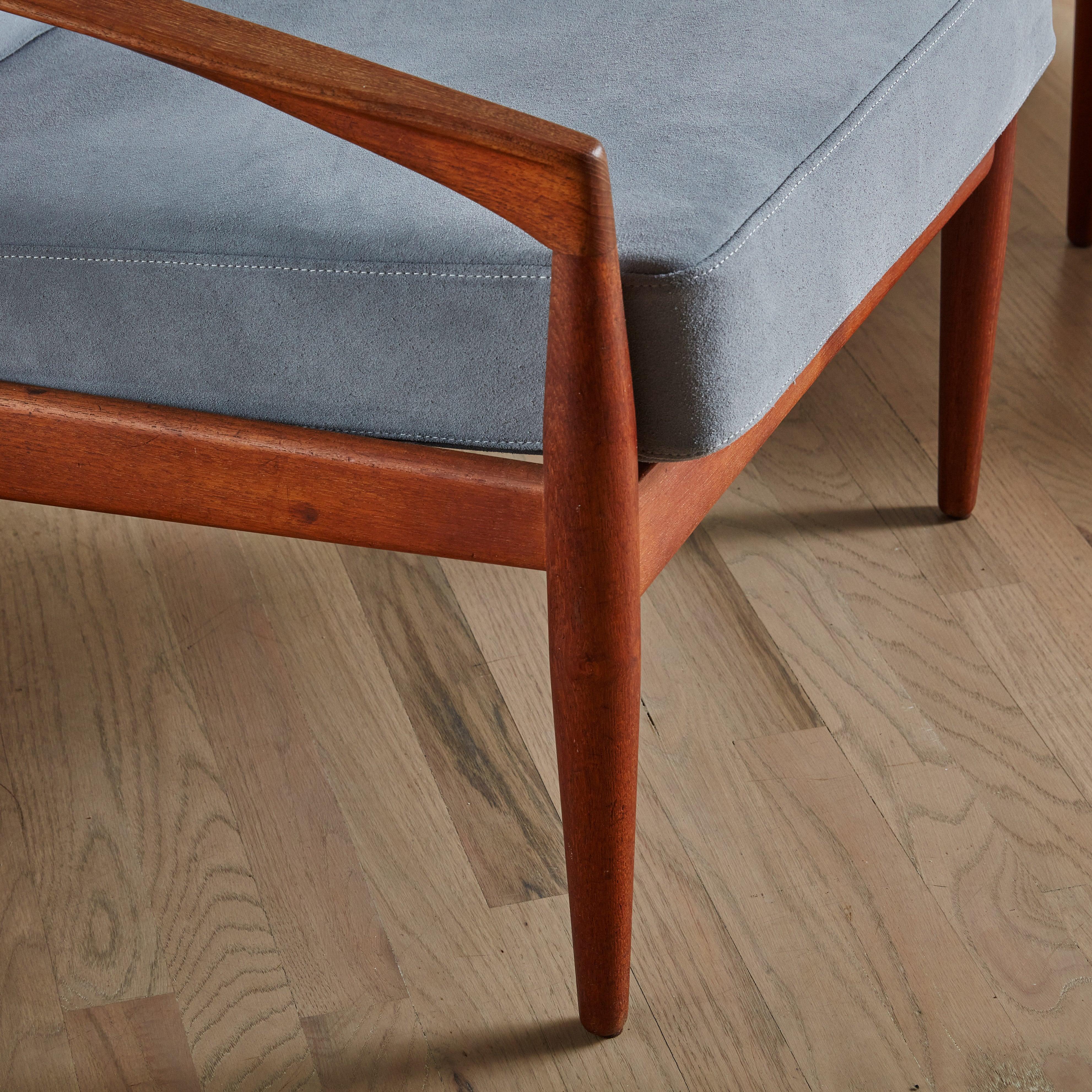 Chaise grise en daim et teck Kai Kristiansen pour Magnus Olesen en vente 3