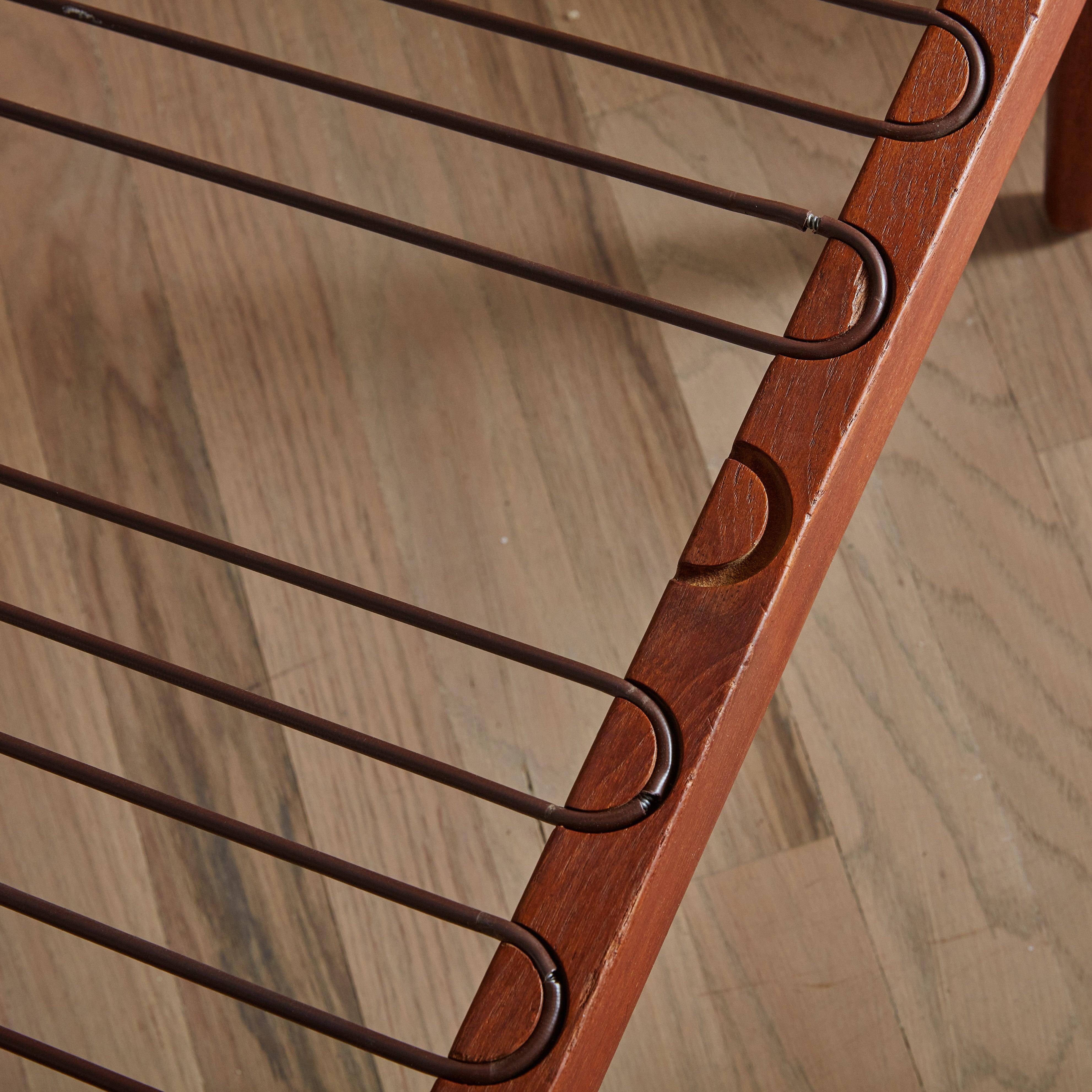 Milieu du XXe siècle Chaise grise en daim et teck Kai Kristiansen pour Magnus Olesen en vente
