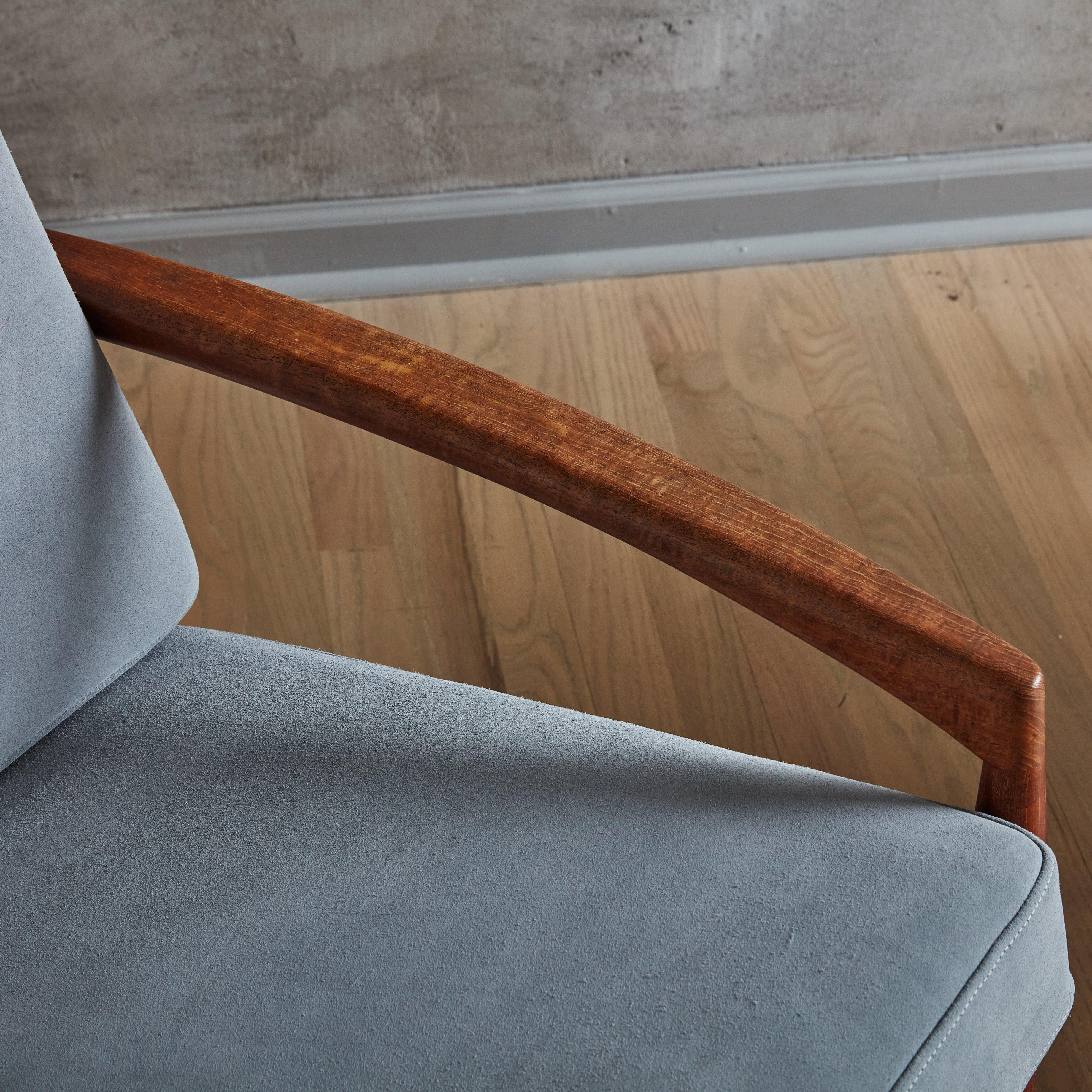 Chaise grise en daim et teck Kai Kristiansen pour Magnus Olesen en vente 1