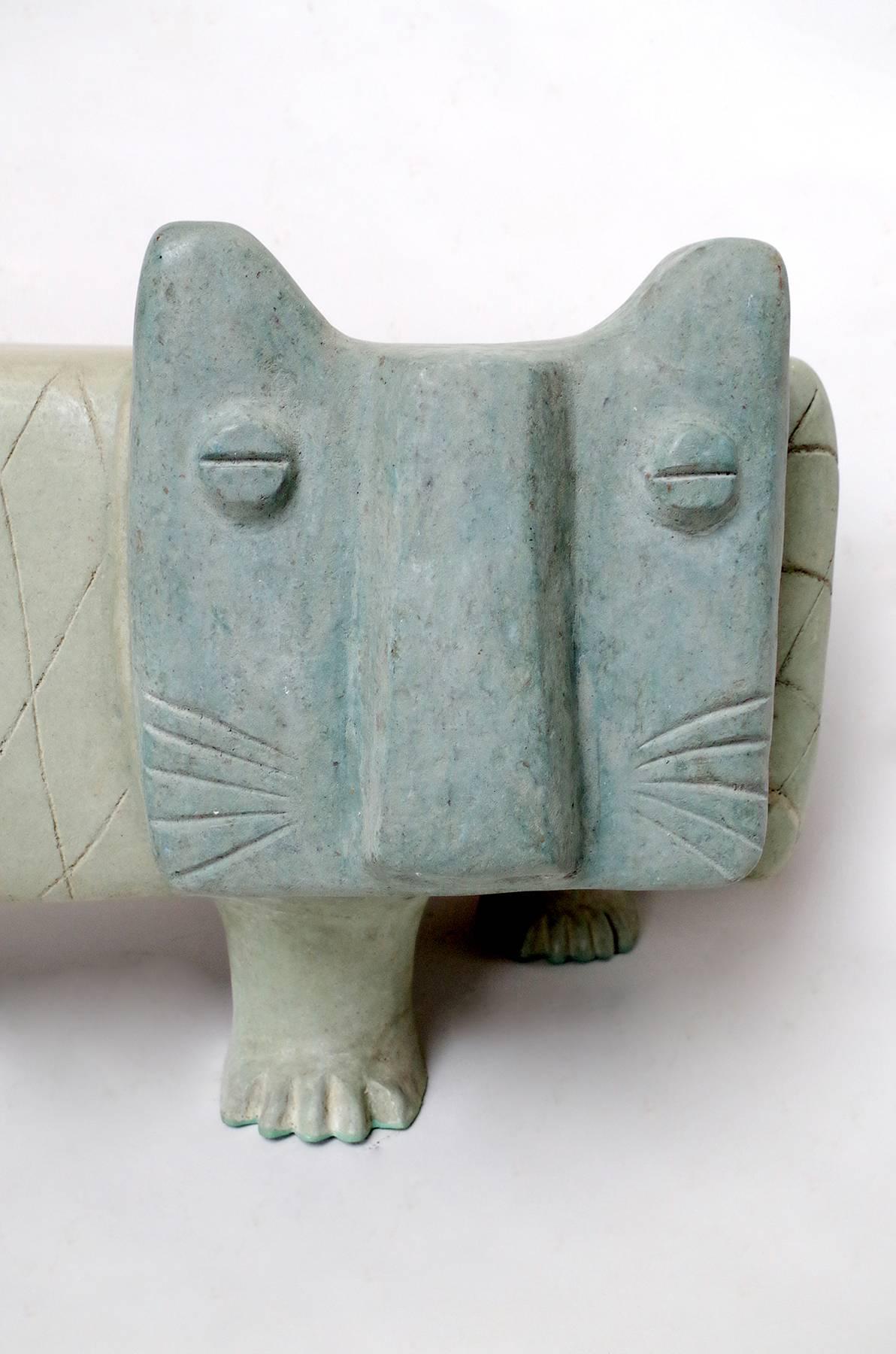 cat shaped bench