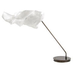 Lámpara de mesa Paper de Gentner Design