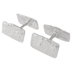 Gemelos de plata de ley con textura de papel de Allison Bryan