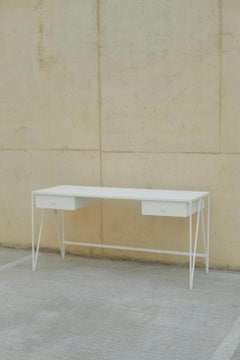 Mesa de estudio blanca con tablero de linóleo y dos cajones - Personalizable