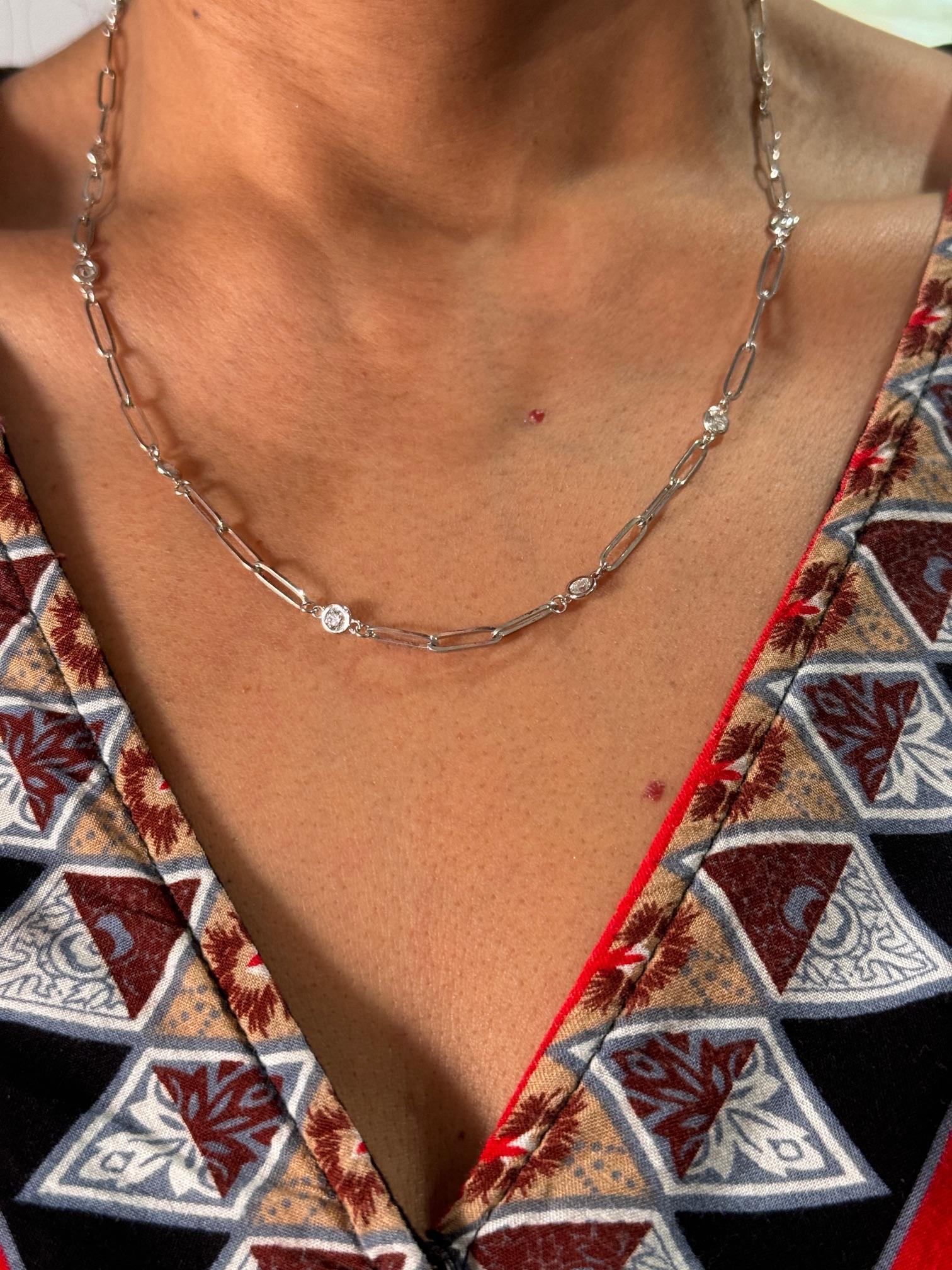 Moderne Collier Paperclip de 1,32 carat en or blanc 14 carats en vente