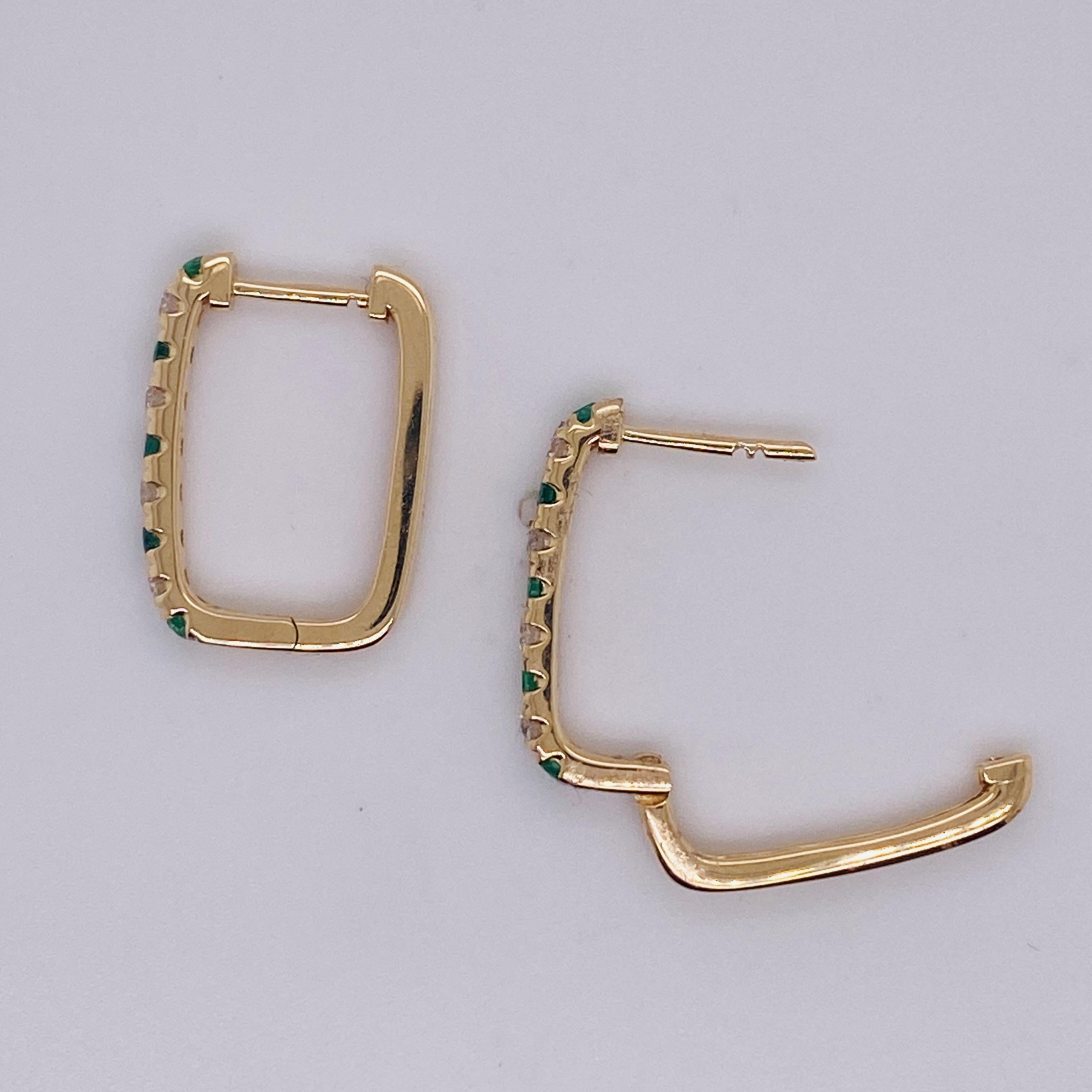 Paperclip Alternating Emerald & Diamond Hinged Hoops 14K Yellow Gold Huggies Pour femmes en vente