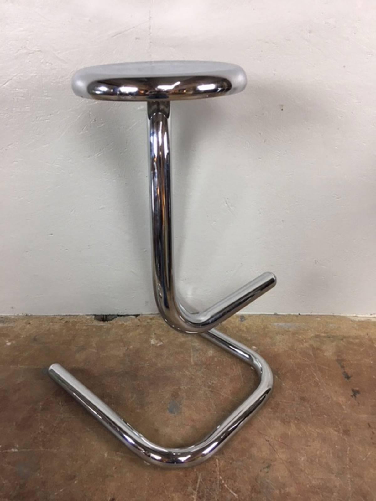 Paperclip Bar Stool Set In Excellent Condition In Phoenix, AZ
