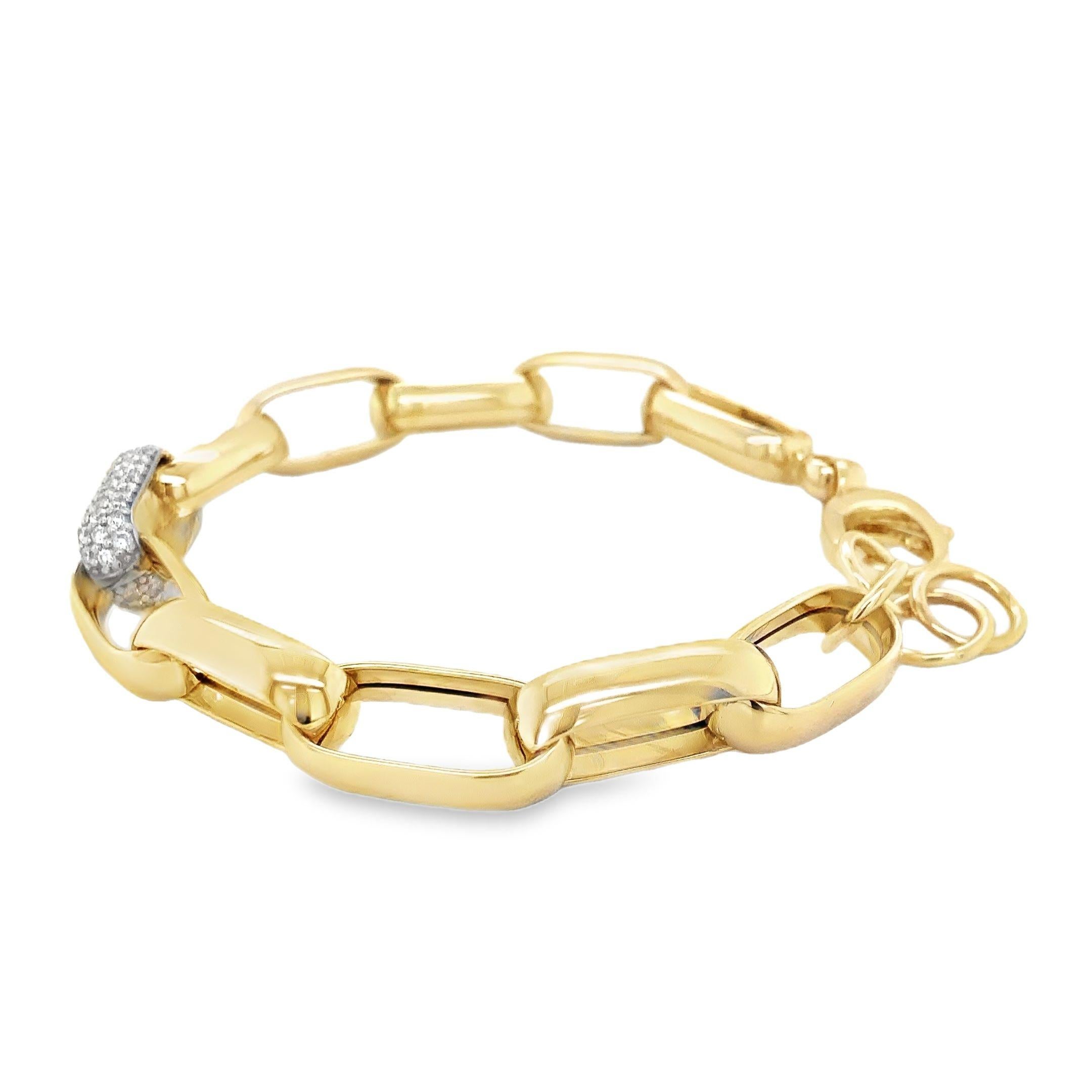 Bracelet en or jaune 14 kt à maillons en forme de trombone avec diamants pavés en vente 2