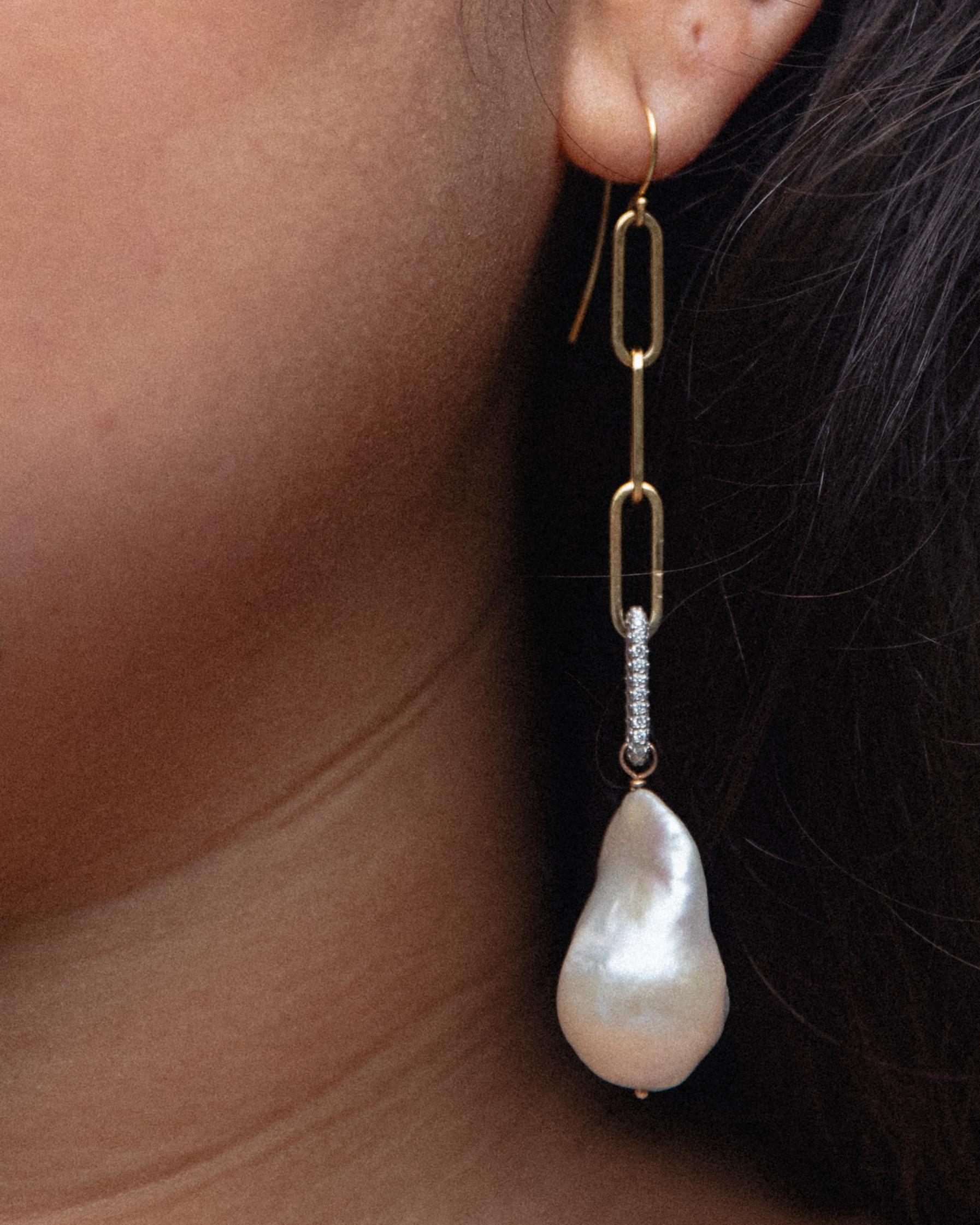 Artisan Paperclip Link Diamond Earrings w. Baroque Pearl For Sale