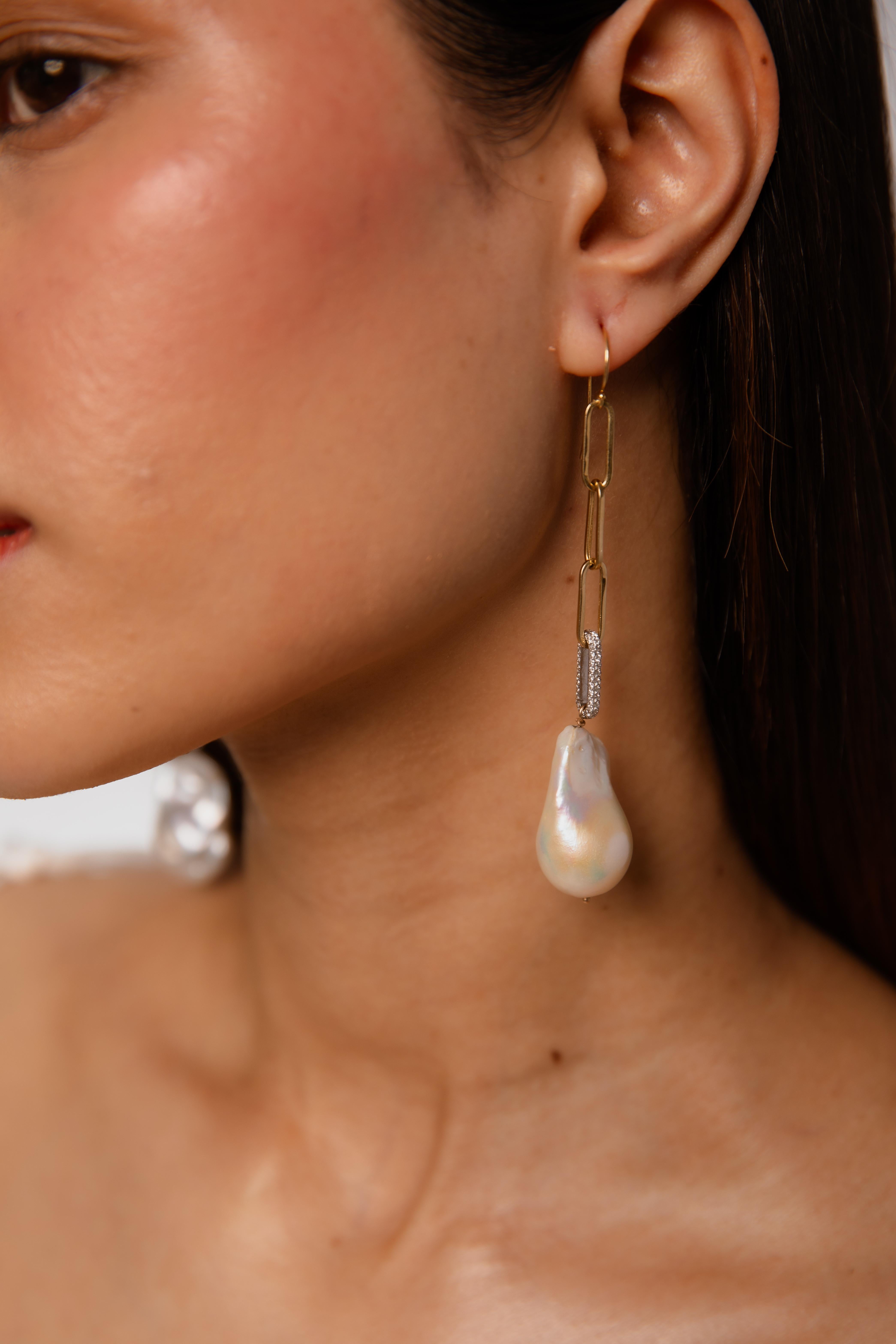 Women's or Men's Paperclip Link Diamond Earrings w. Baroque Pearl For Sale