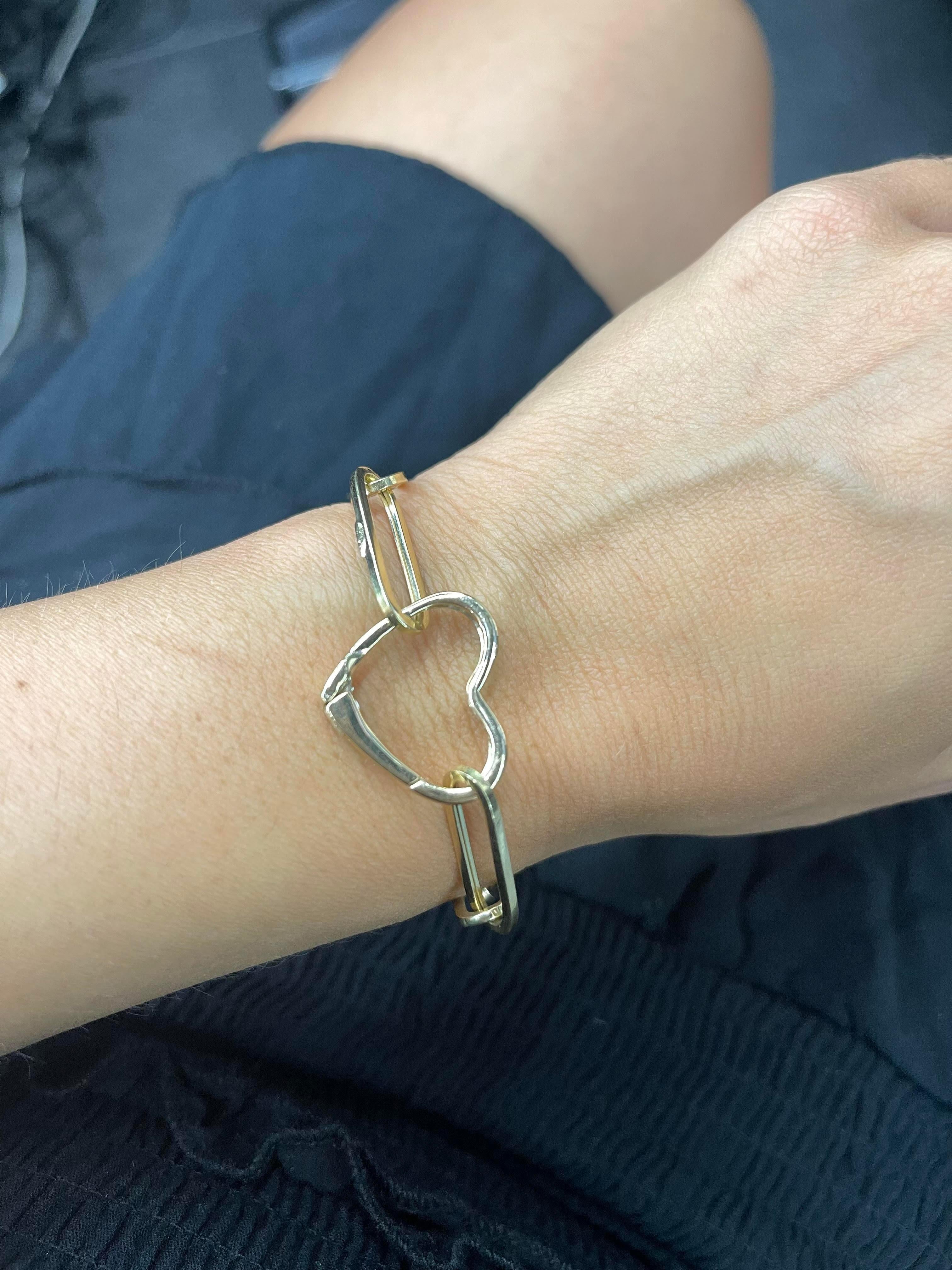 Bracelet à maillons en forme de cœur en or jaune 14 carats, 7 grammes, fabriqué en Italie Neuf - En vente à New York, NY