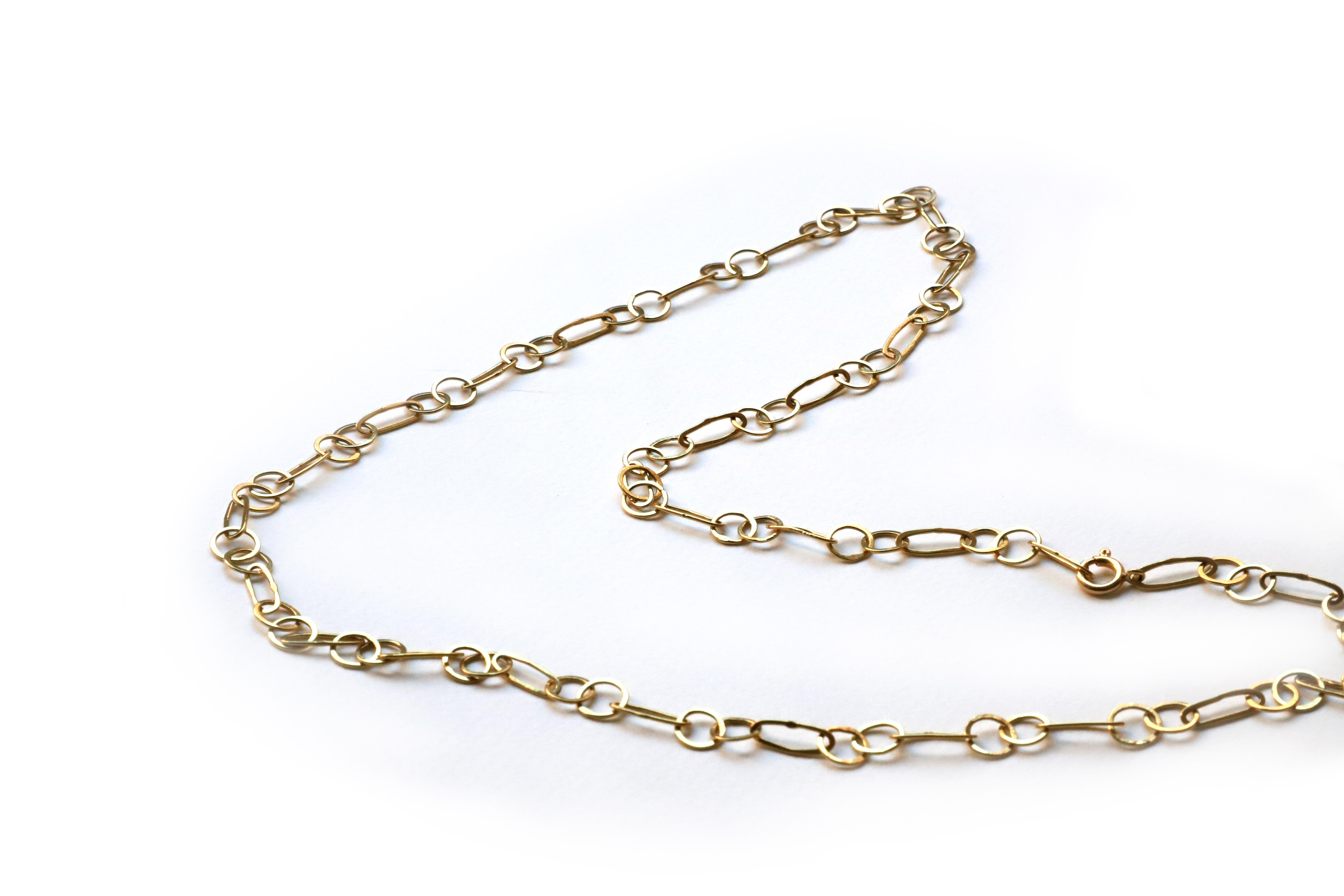 Unisex Links Necklace 18 Karat Yellow Gold Modern Handmade Slightly Hammered For Sale 7
