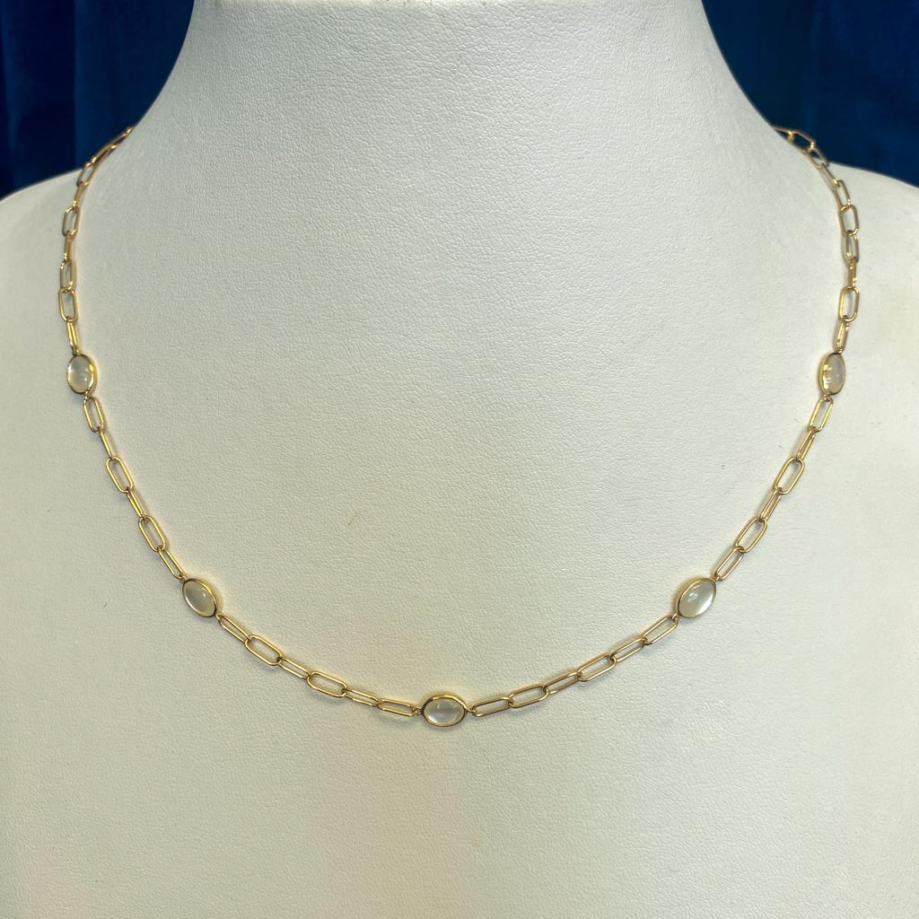 Cabochon Paperclip Mother-of-Pearl Station Necklace 5 Bezels 18 Inches 14K Yellow Gold For Sale