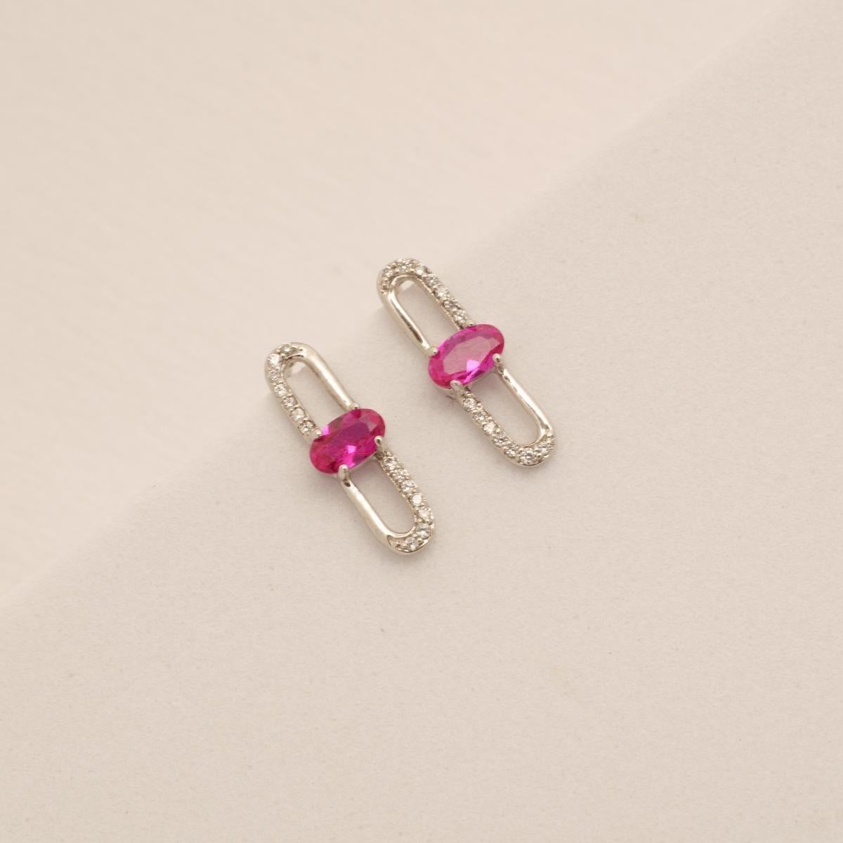Taglio rotondo Orecchini pendenti con diamante e pietra preziosa in oro massiccio 14k (certificati) in vendita